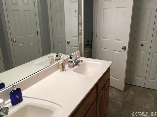 GREENFIELD - Residential