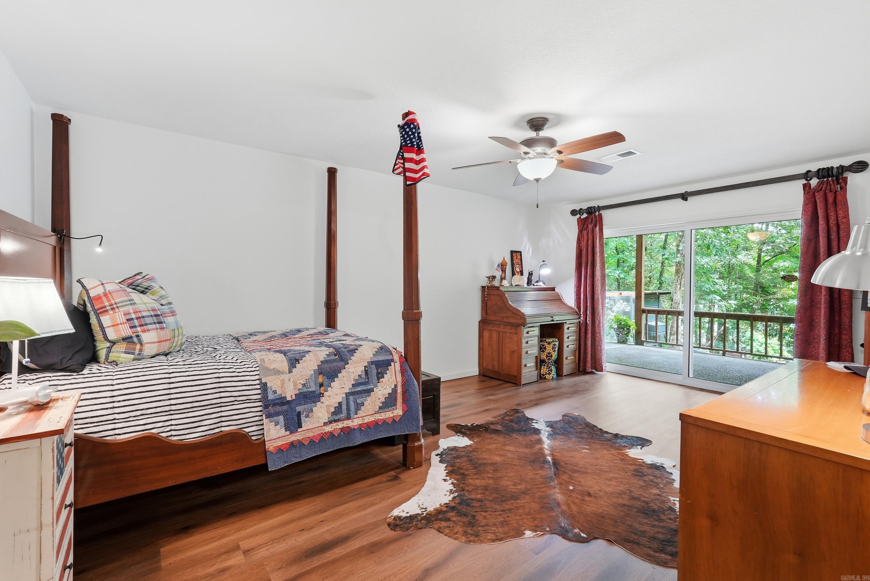 MYSTIC ISLE - LAKE - Residential