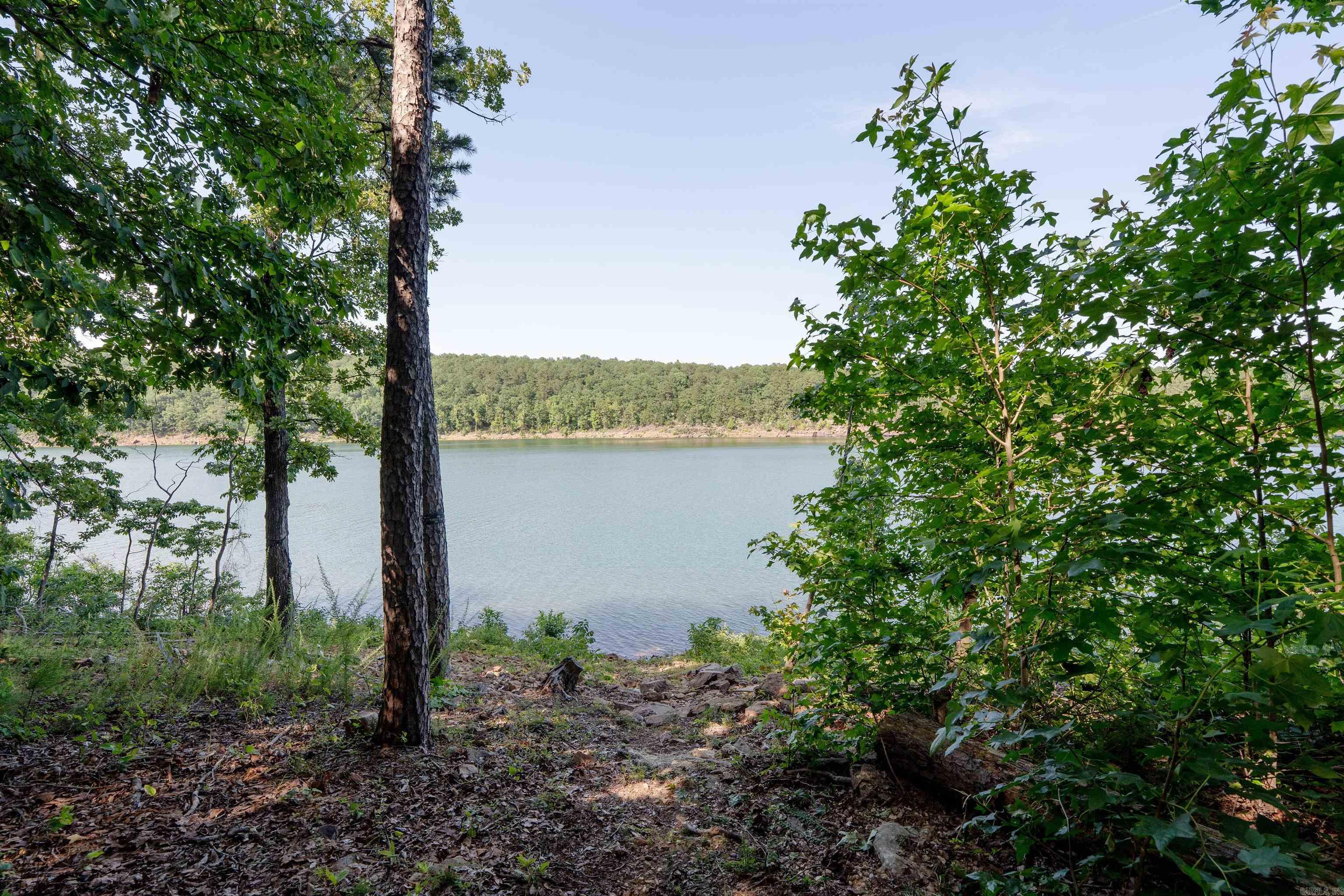 MYSTIC ISLE - LAKE - Residential