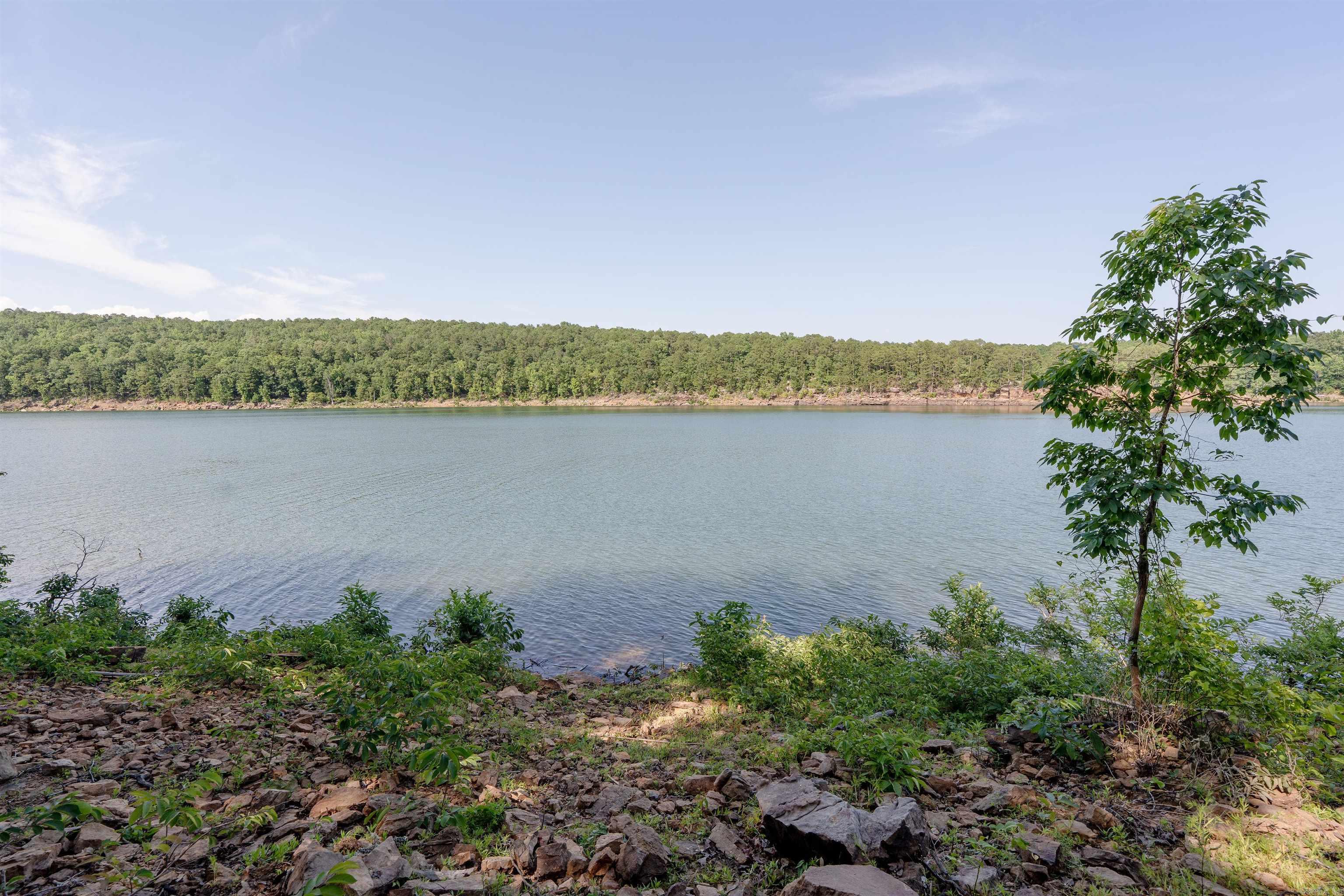 MYSTIC ISLE - LAKE - Residential