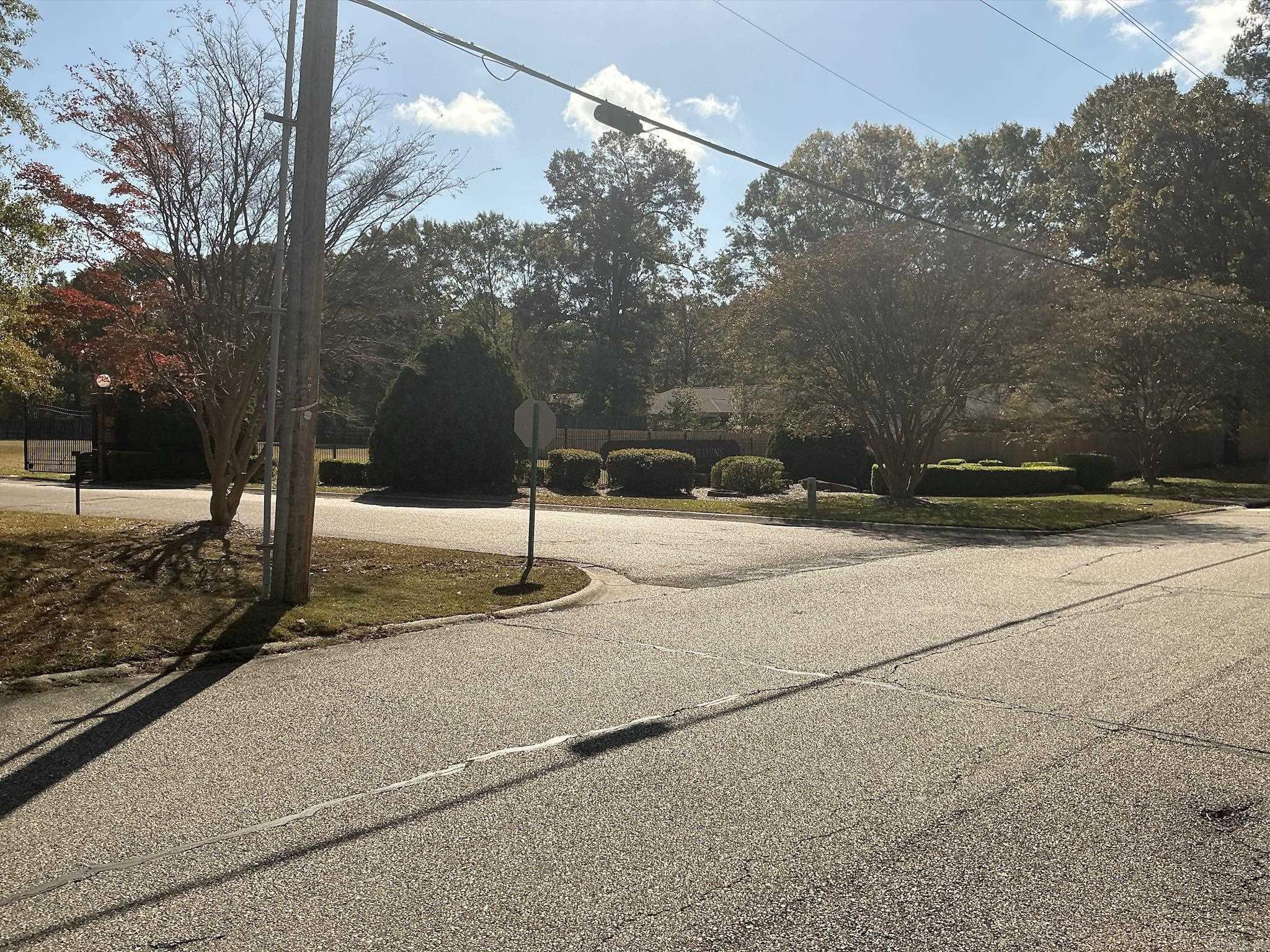 Lakewood - Land