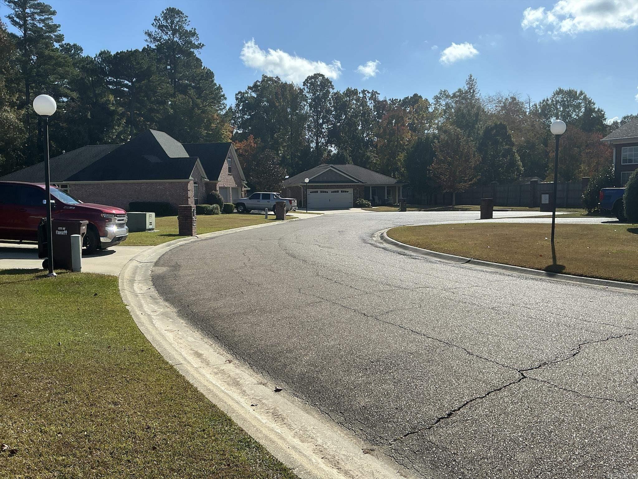 Lakewood - Land