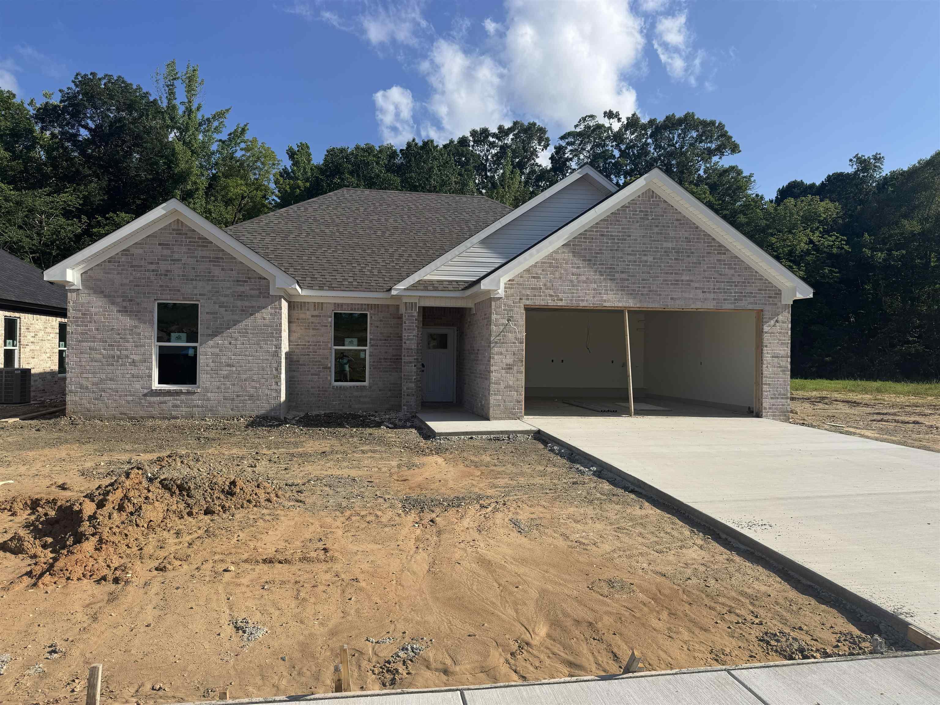 SOUTHRIDGE CROSSING PHASE I - Residential