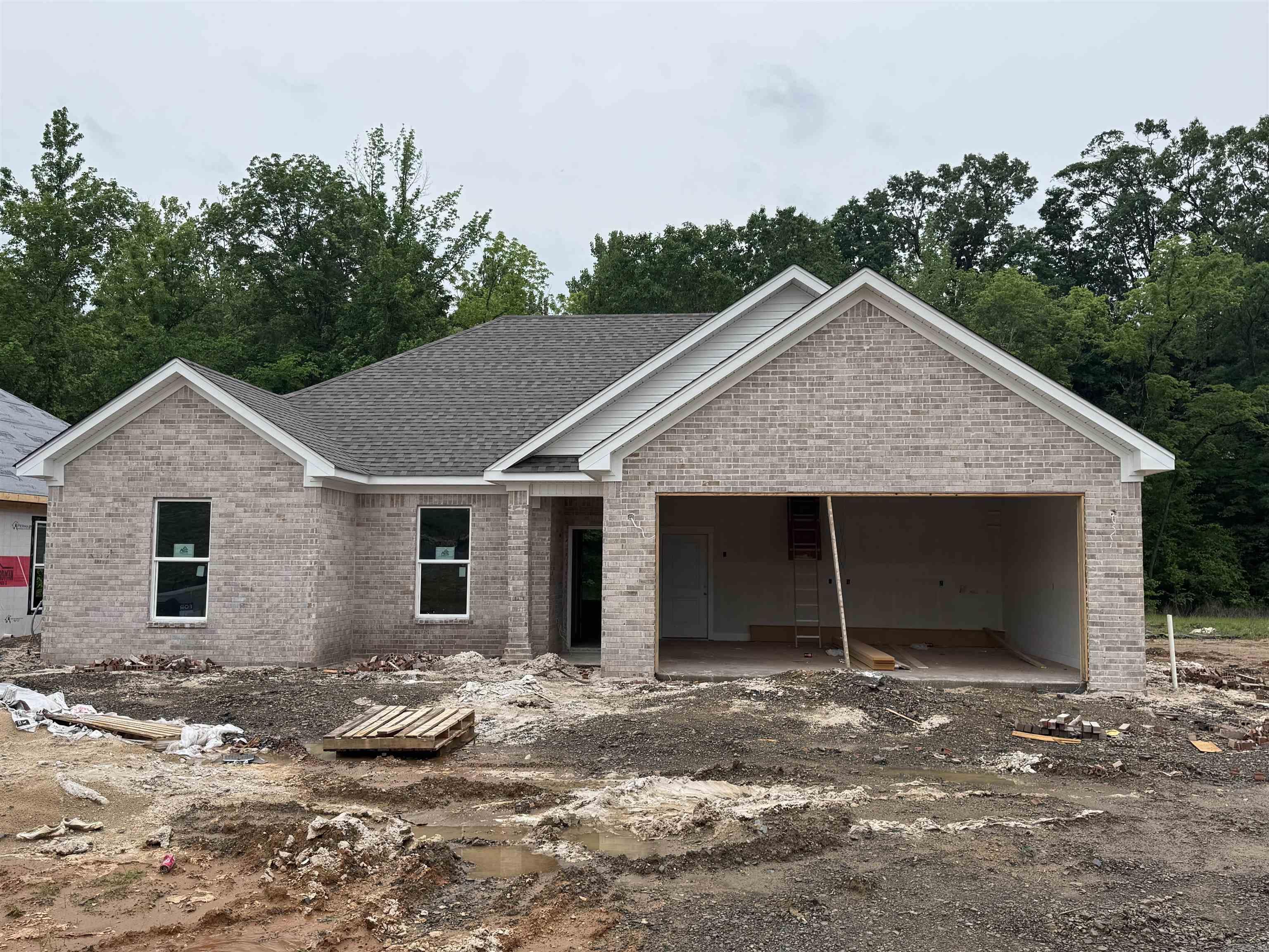 SOUTHRIDGE CROSSING PHASE I - Residential
