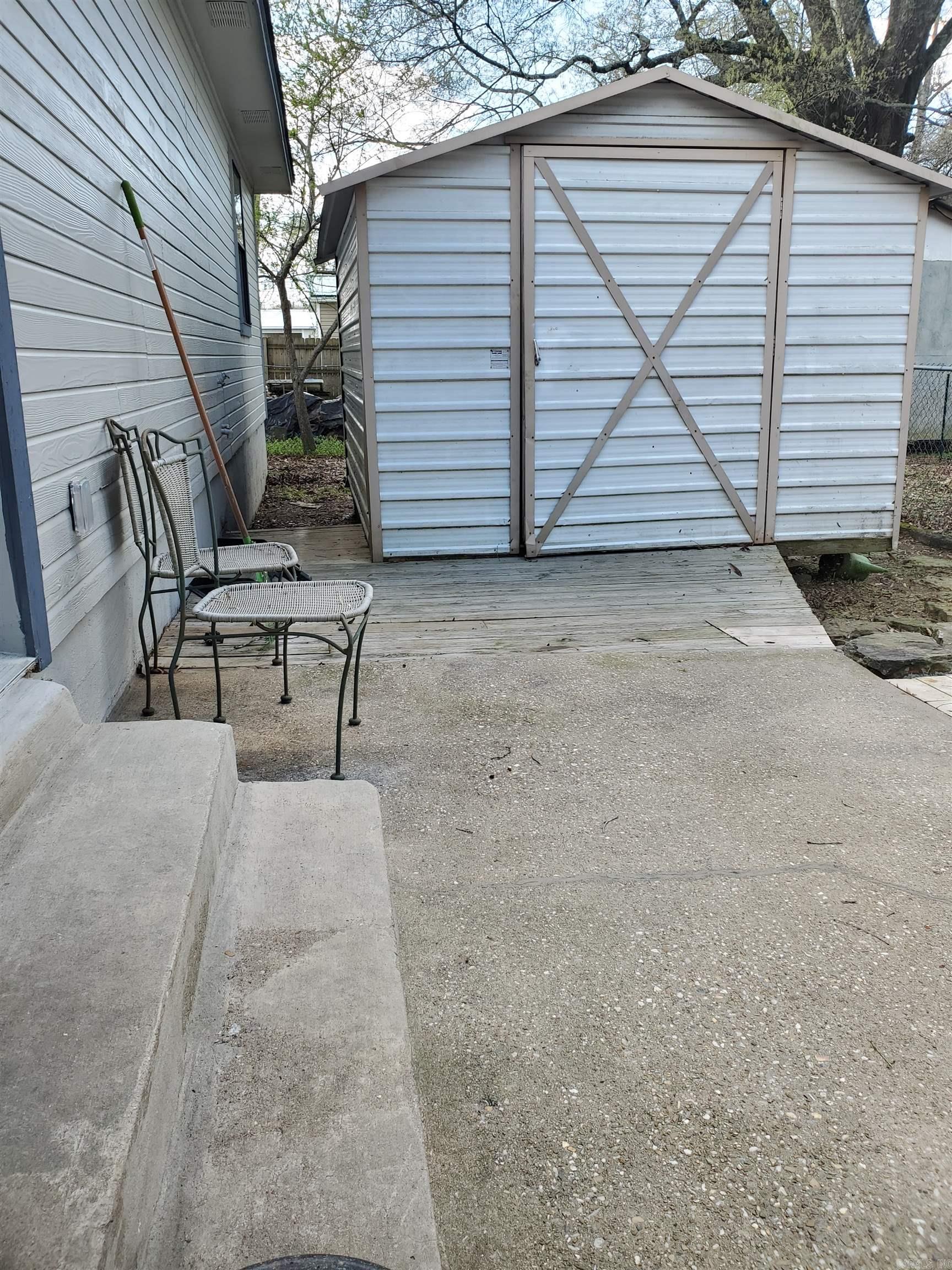 Hackberry Knoll - Residential