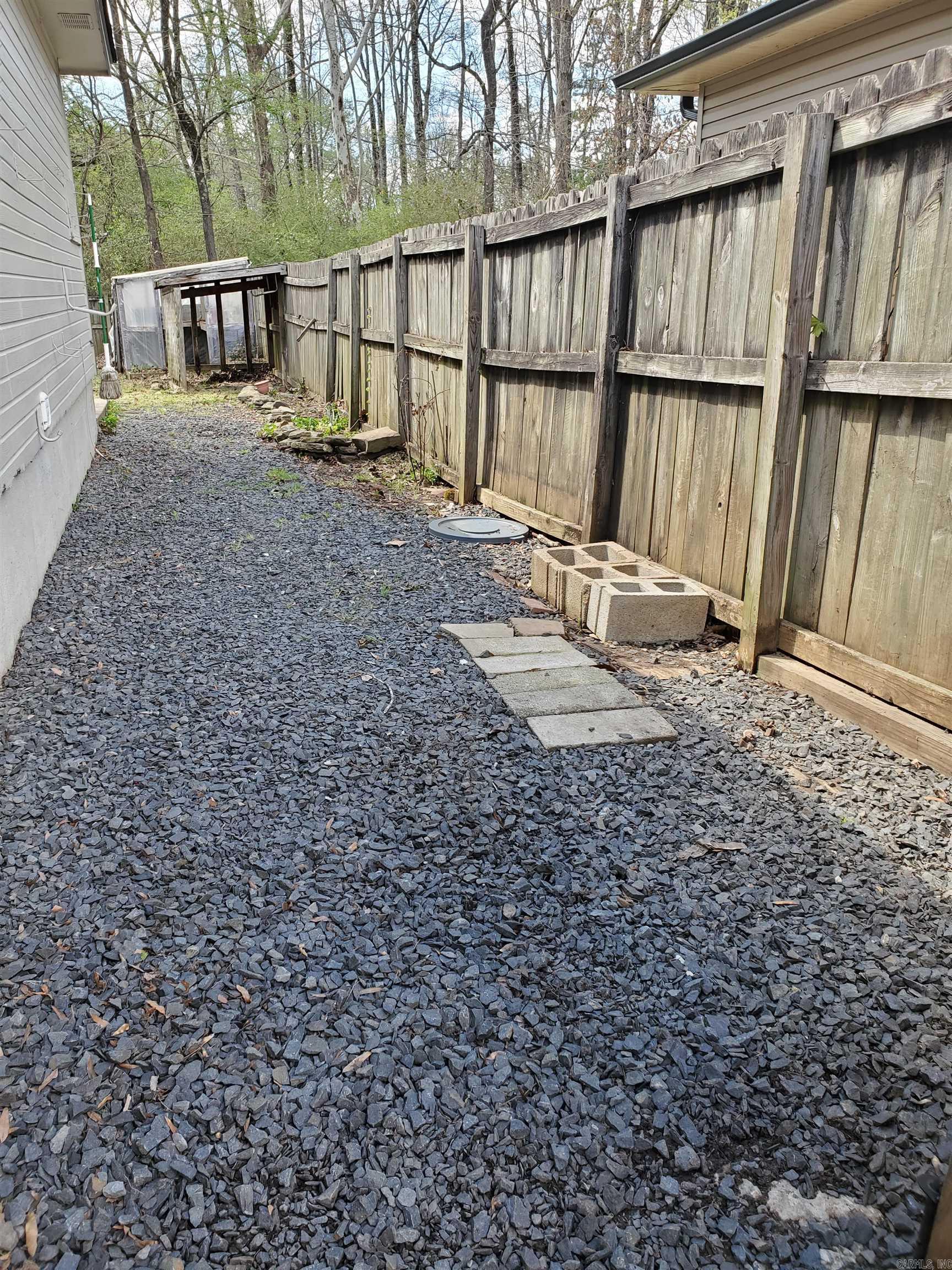 Hackberry Knoll - Residential