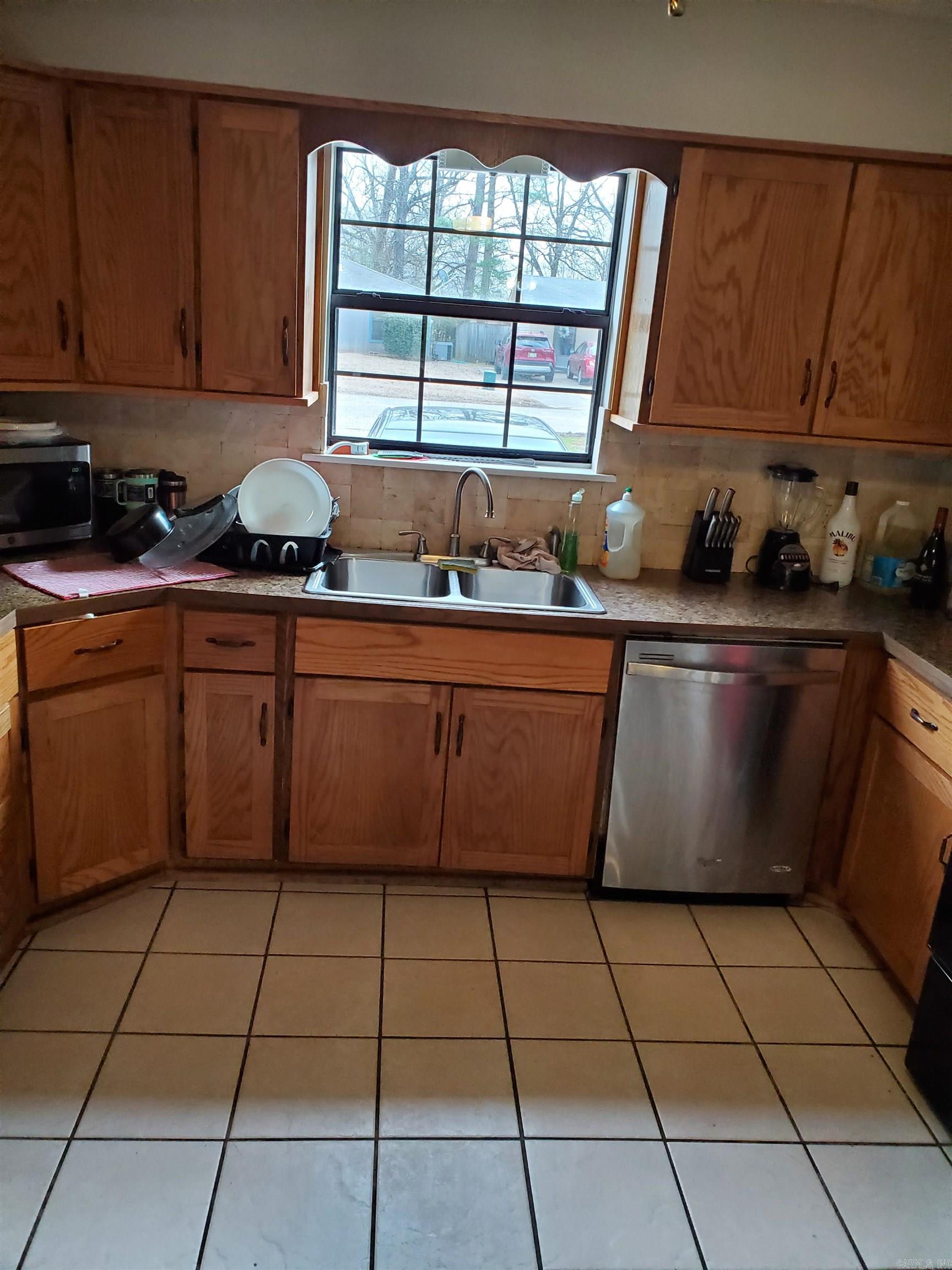 Hackberry Knoll - Residential
