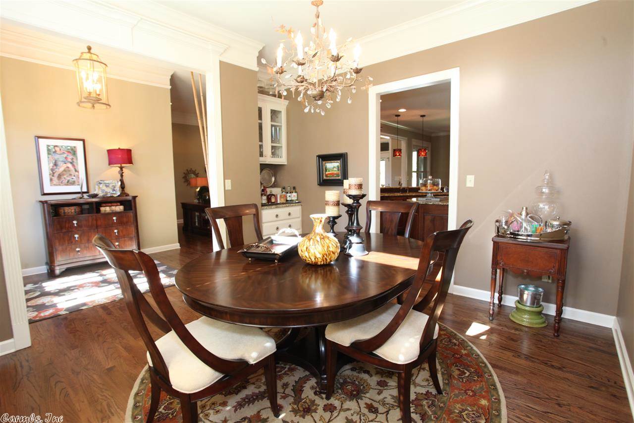 WOODLANDS EDGE - Residential