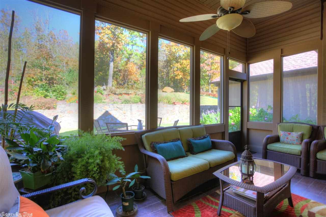 WOODLANDS EDGE - Residential