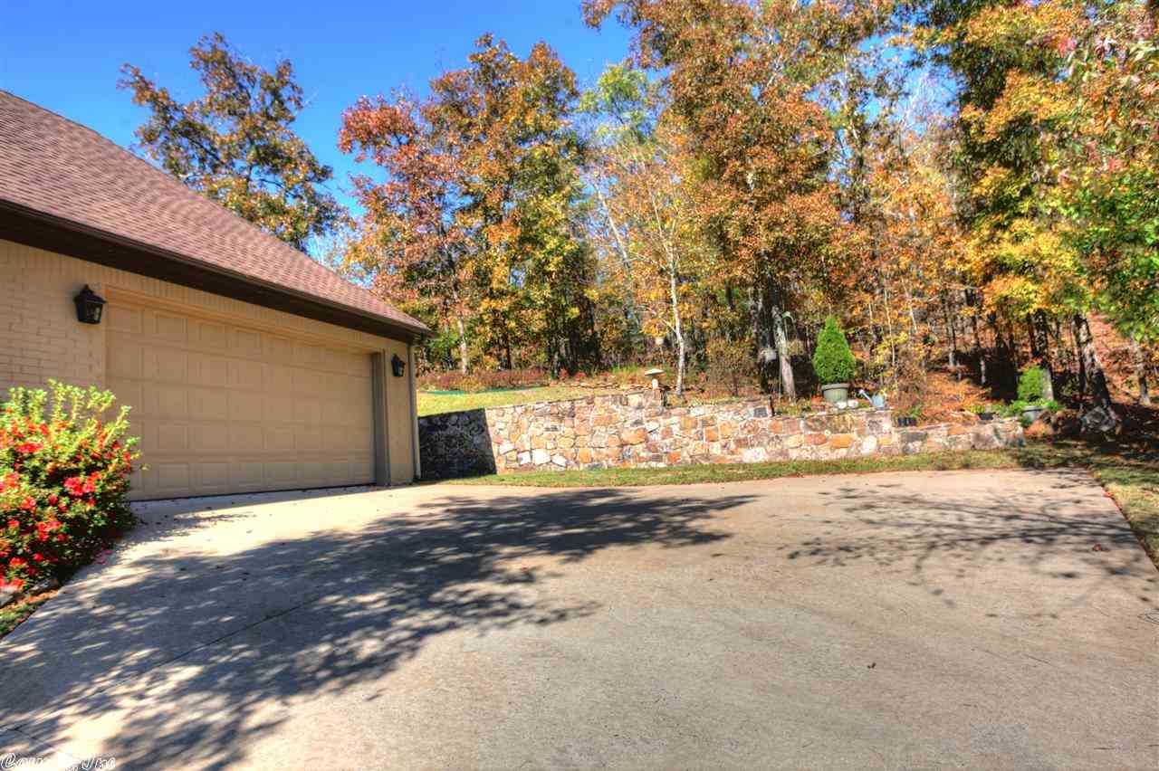 WOODLANDS EDGE - Residential