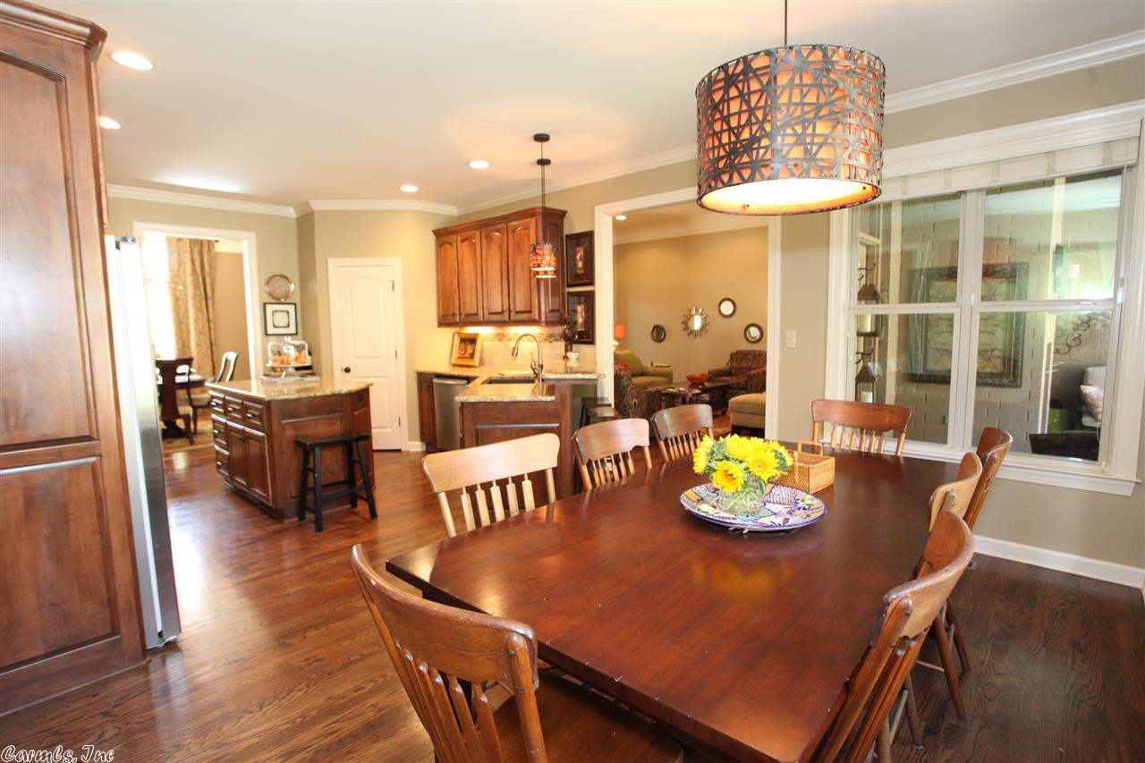 WOODLANDS EDGE - Residential