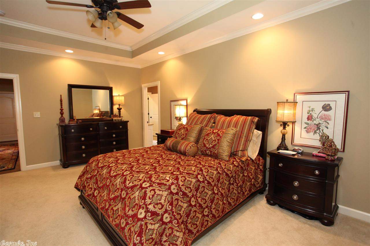 WOODLANDS EDGE - Residential