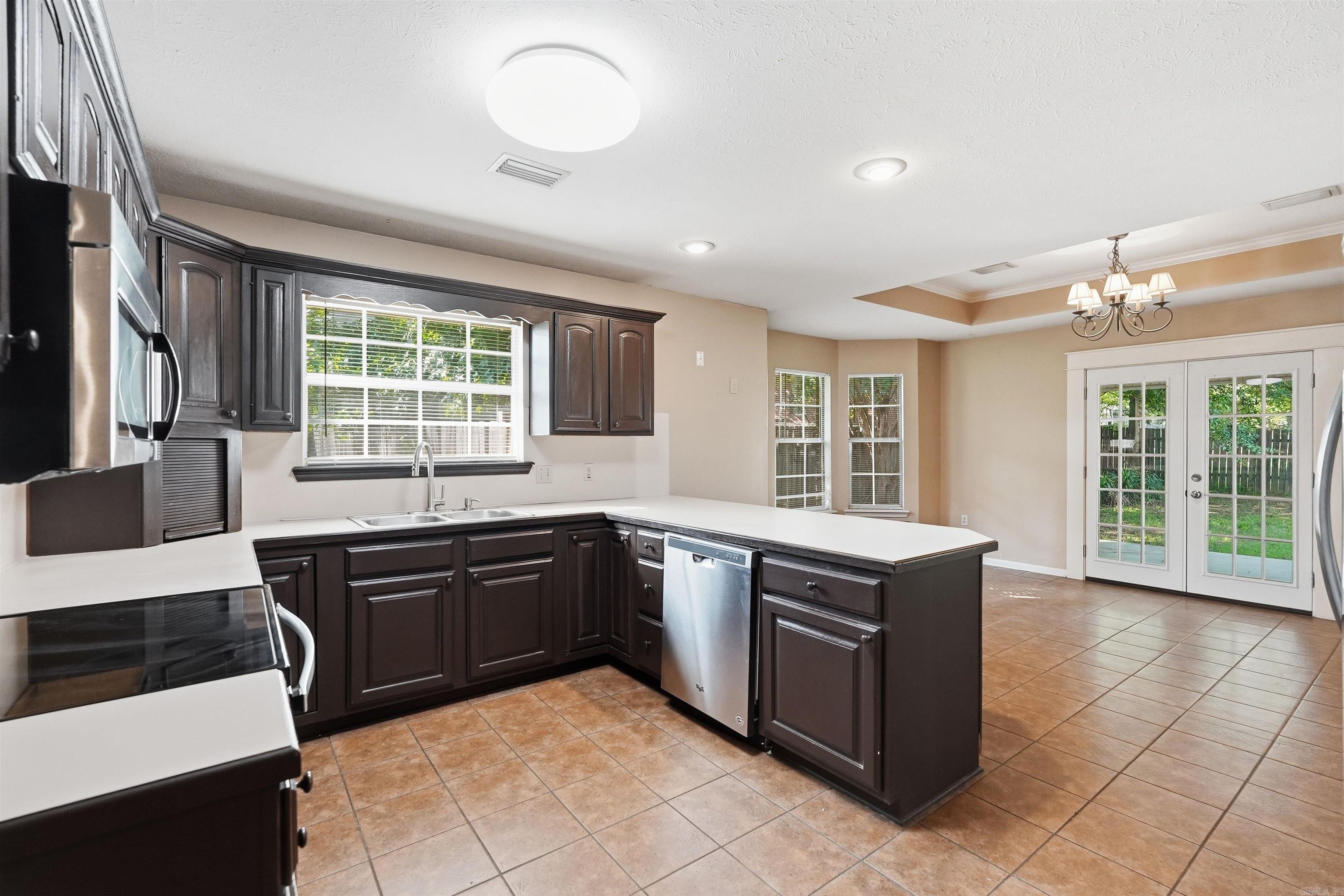 CUTTER RIDGE - Residential