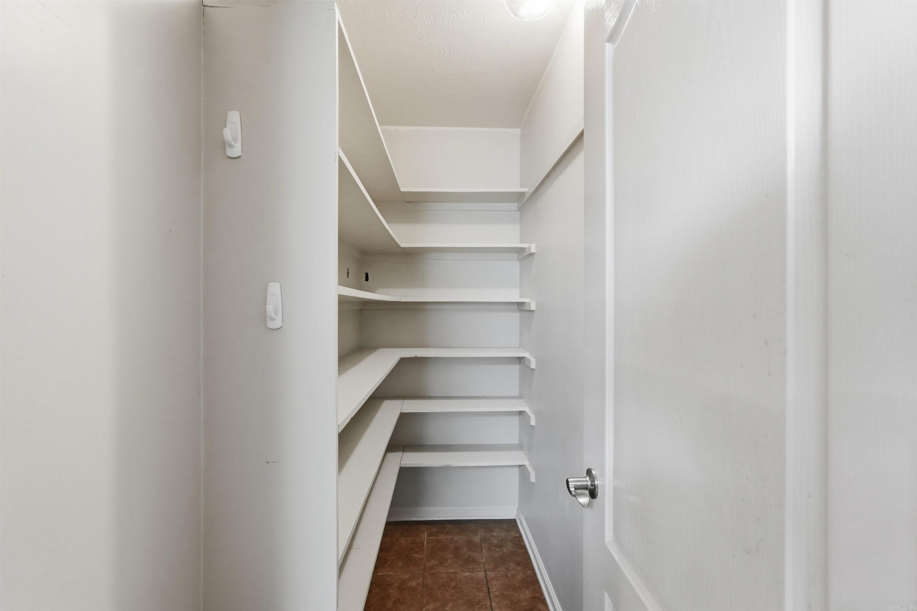 CUTTER RIDGE - Residential
