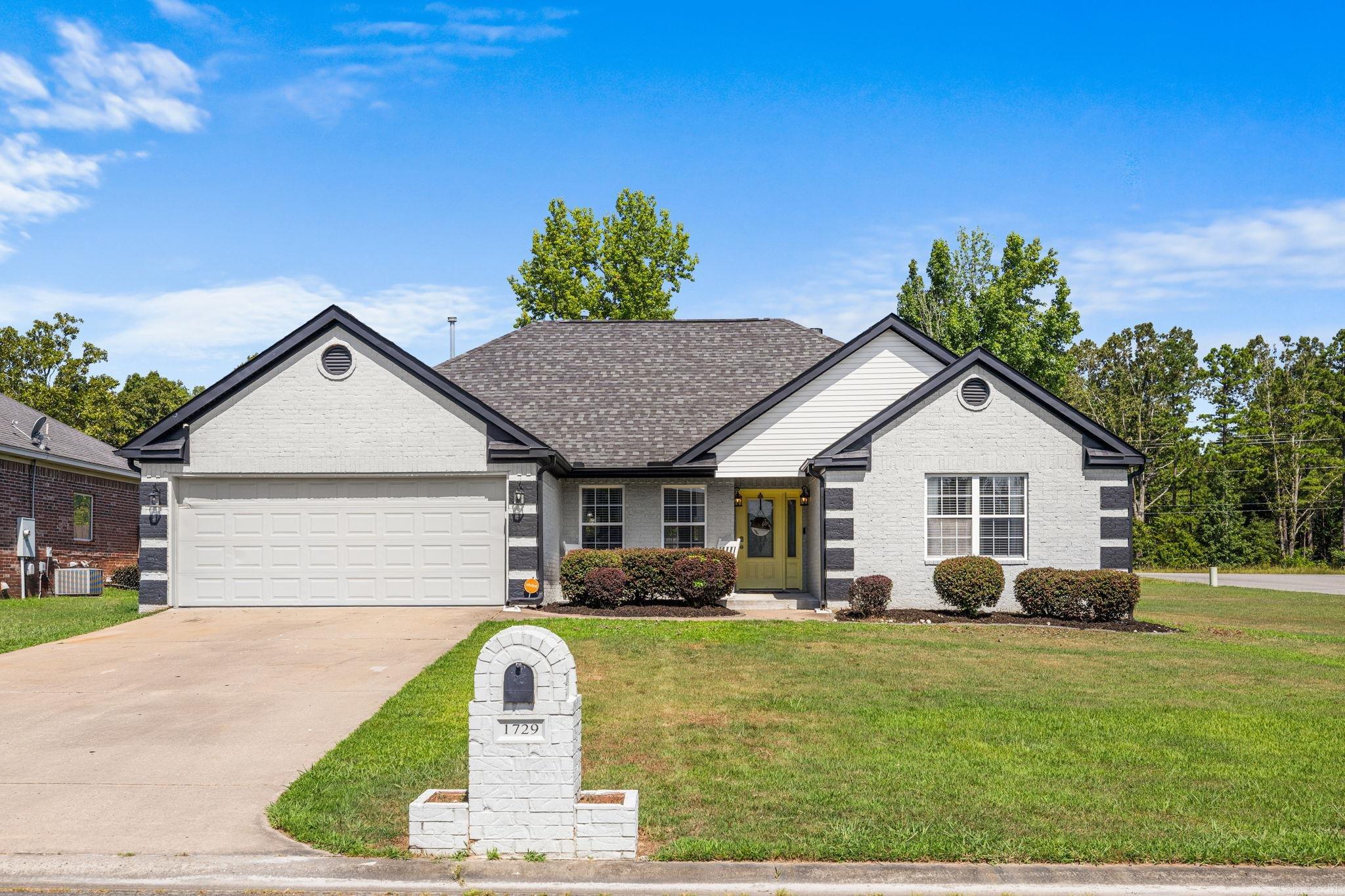 BASE MEADOWS ADDN - Residential