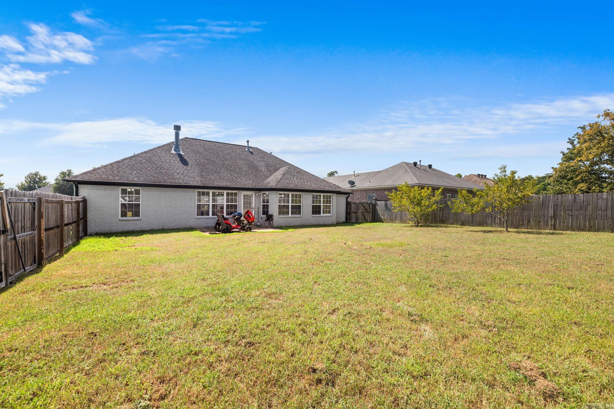 BASE MEADOWS ADDN - Residential