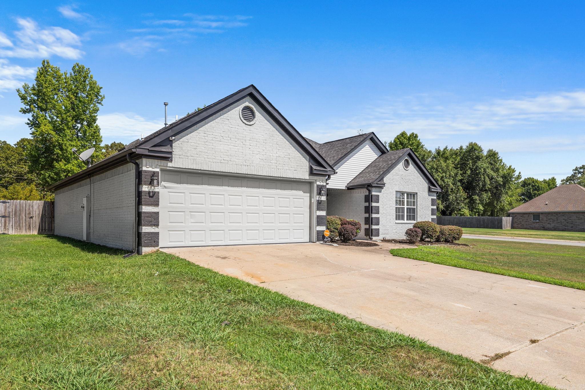 BASE MEADOWS ADDN - Residential