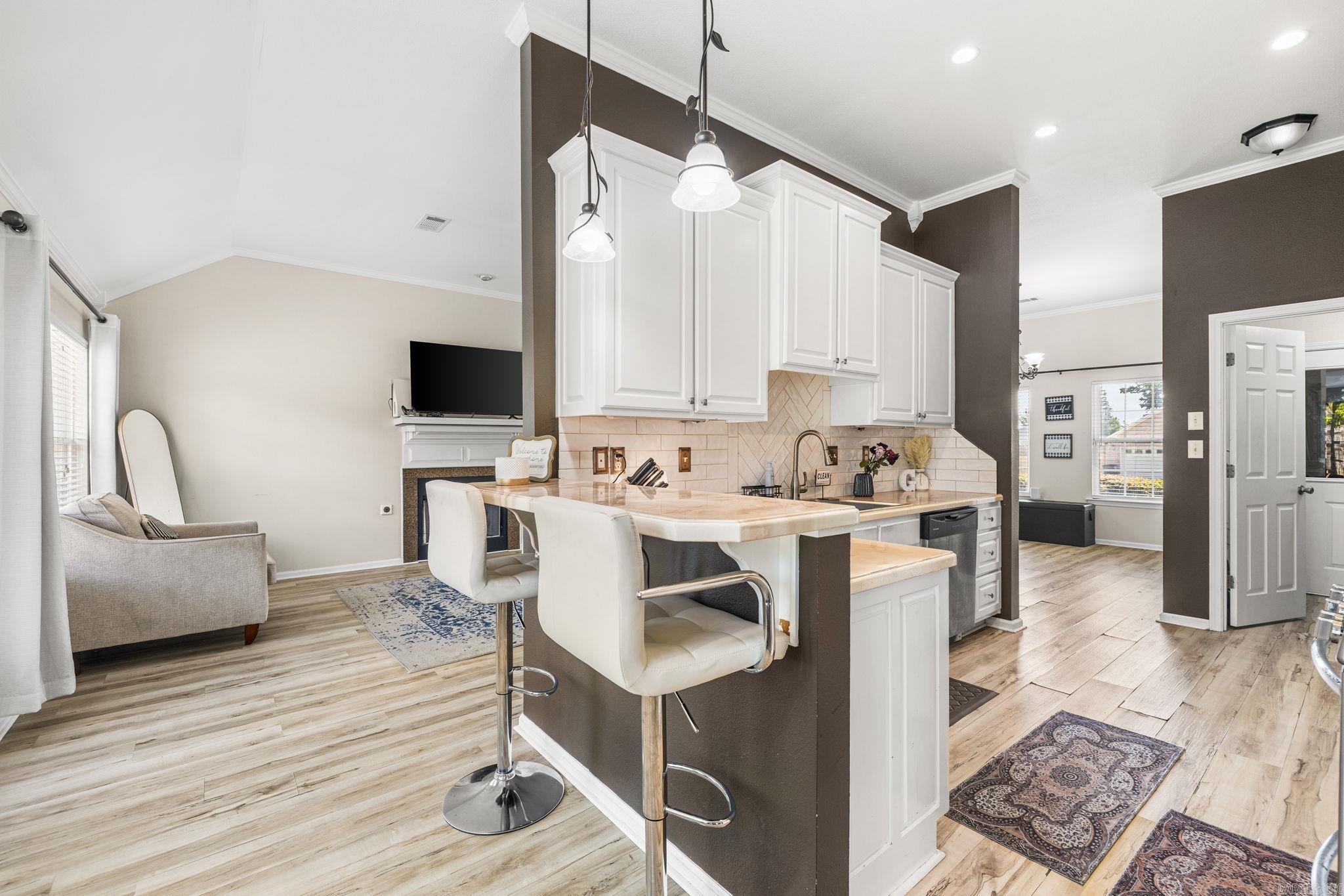 BASE MEADOWS ADDN - Residential