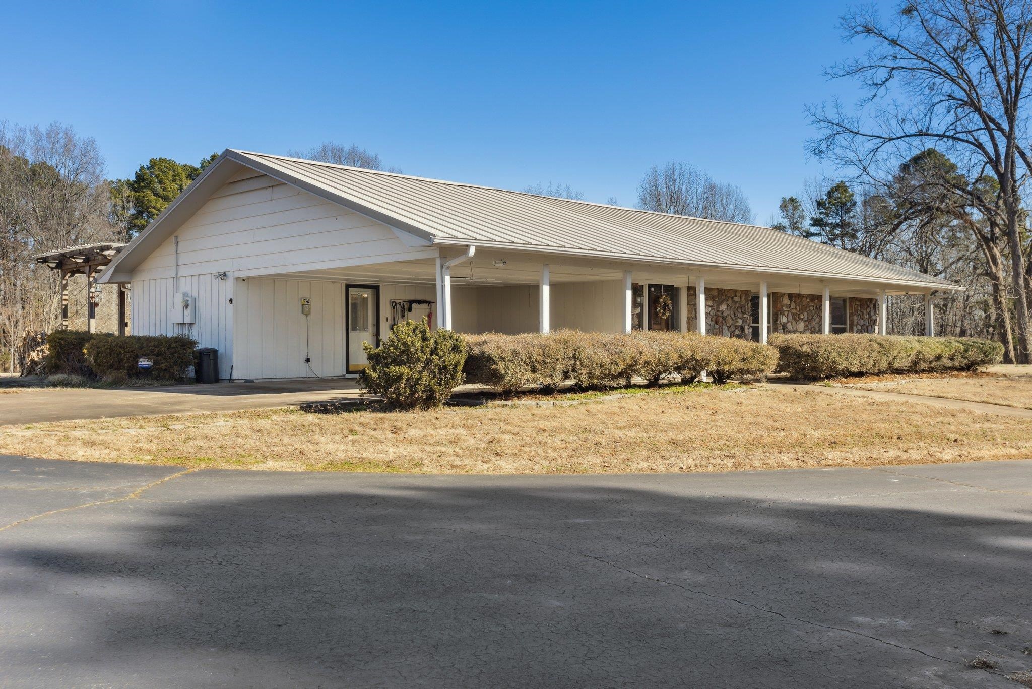 PINNACLE VALLEY ESTATES - Residential
