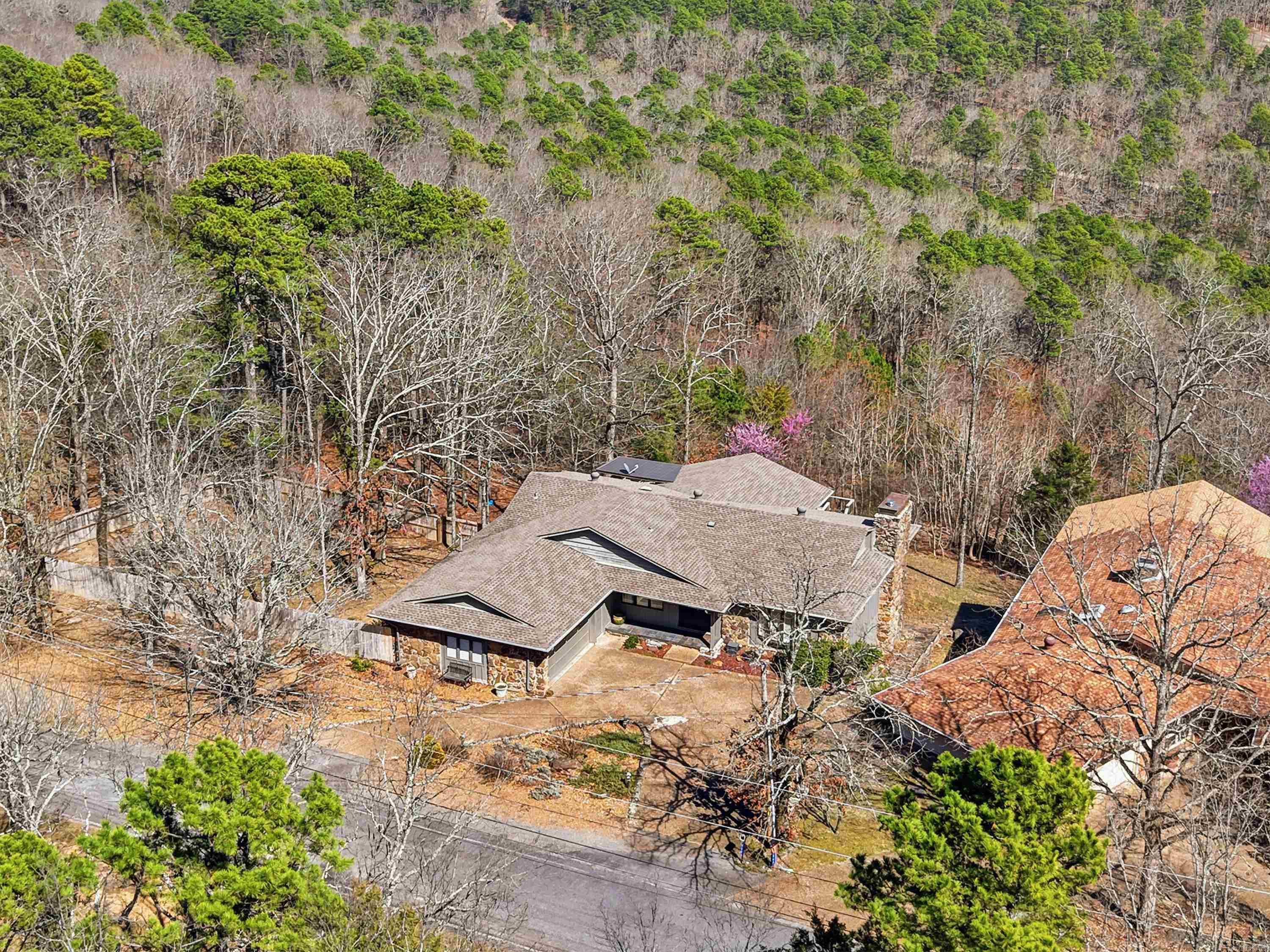 INDIAN HILLS - Residential