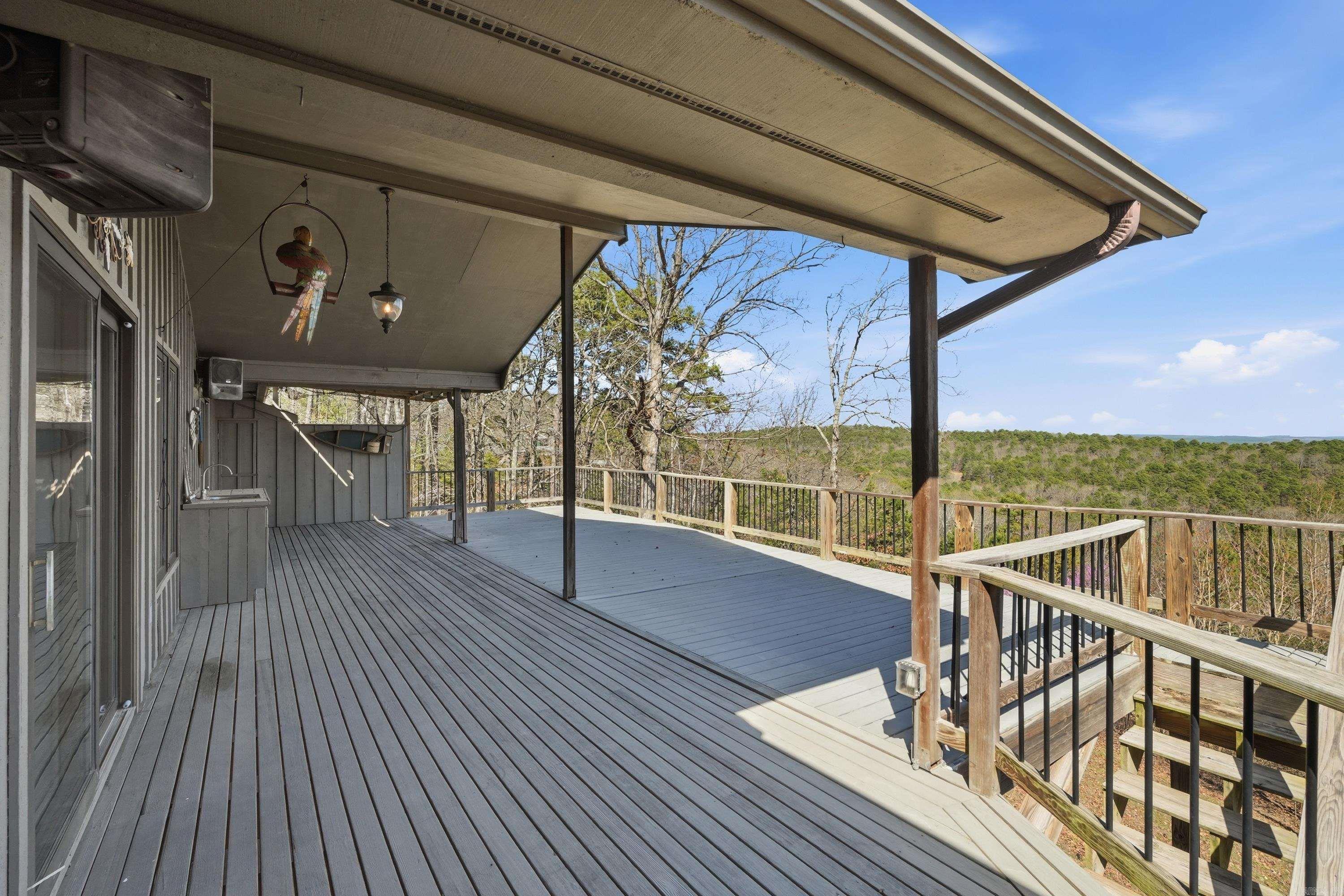 INDIAN HILLS - Residential