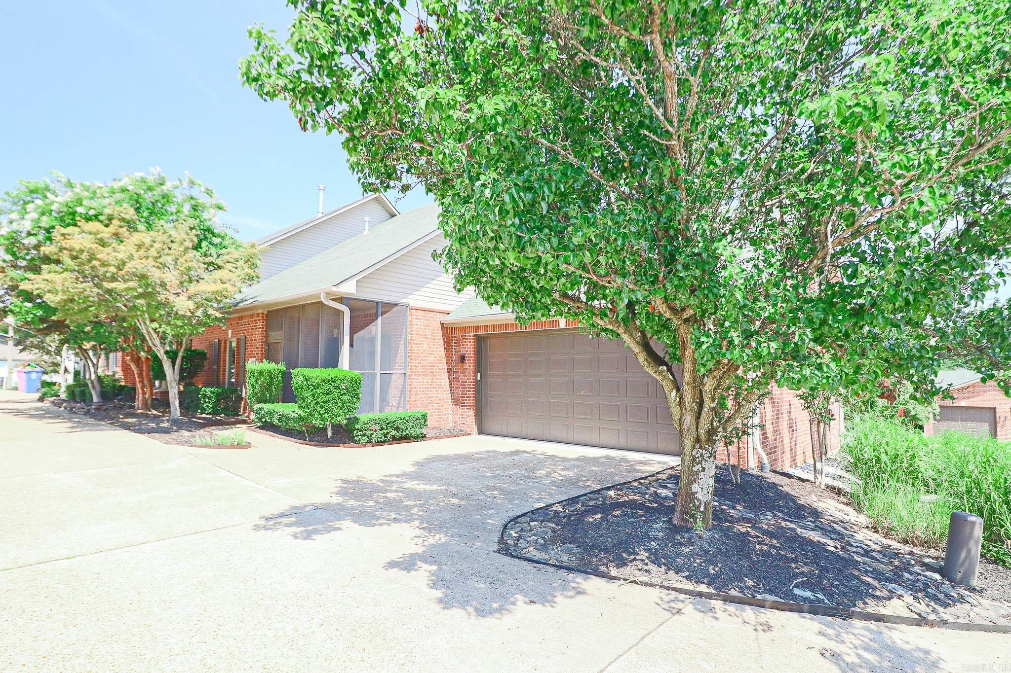 Ridgepointe - Residential