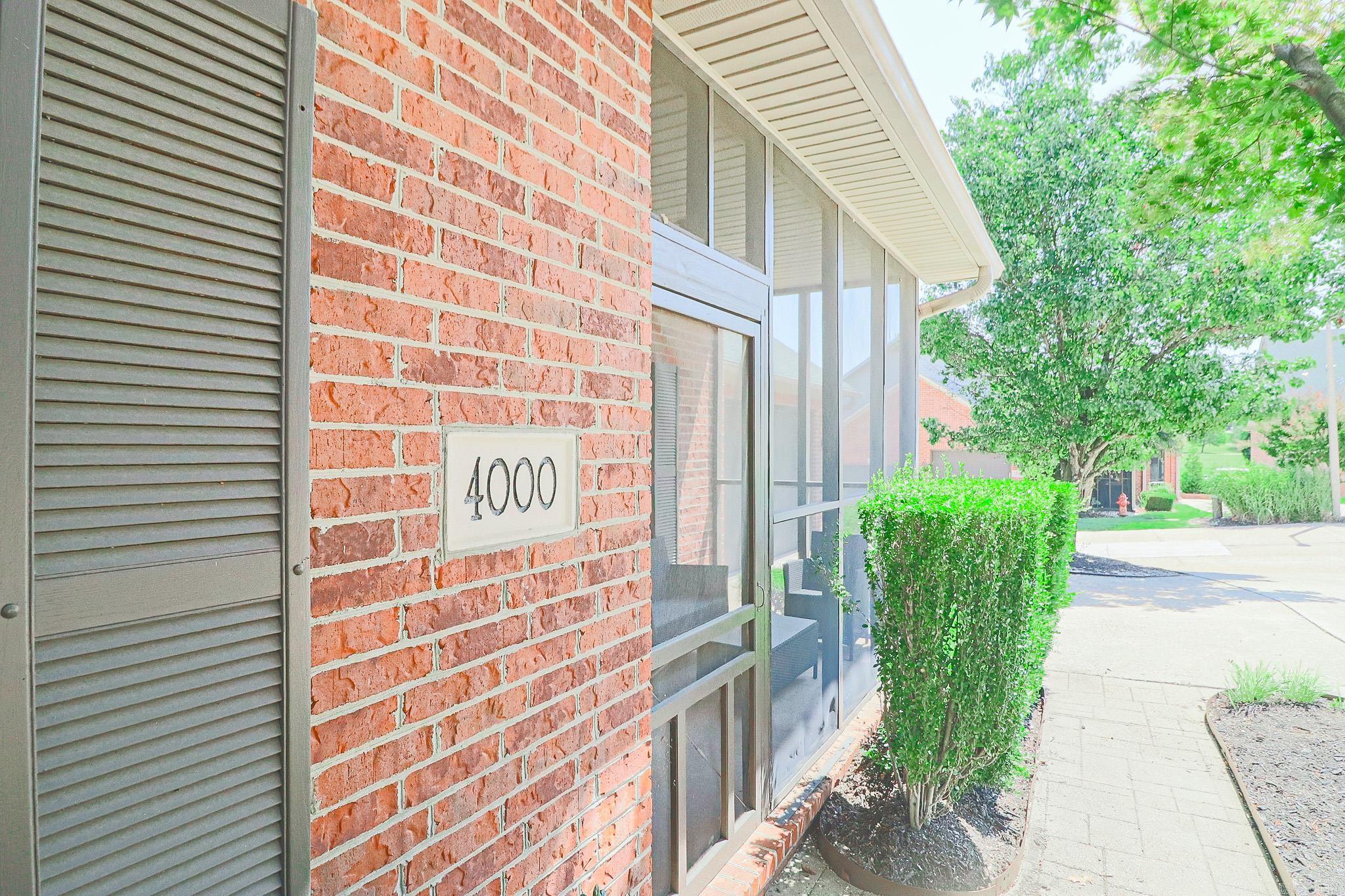 Ridgepointe - Residential