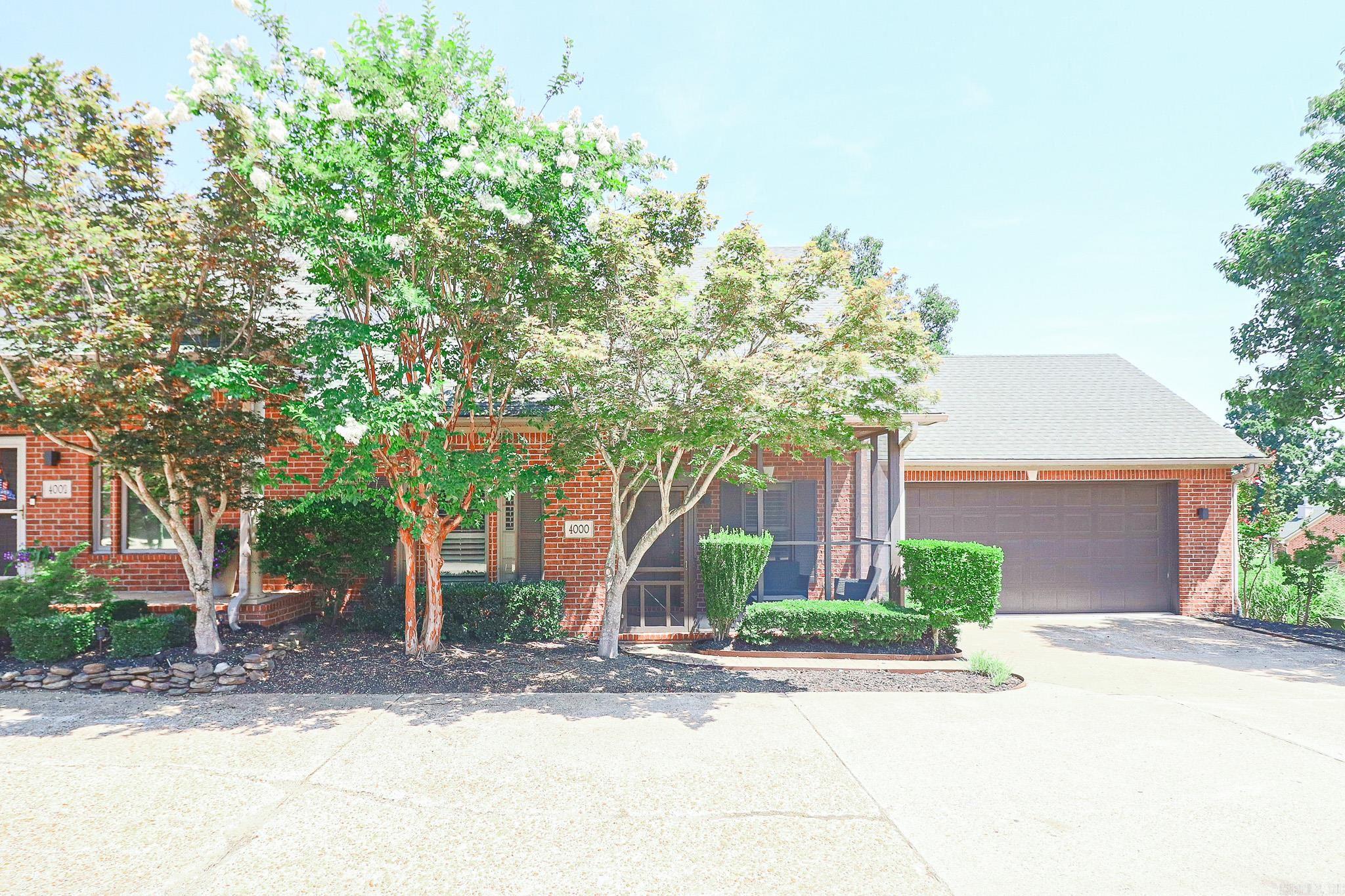 Ridgepointe - Residential