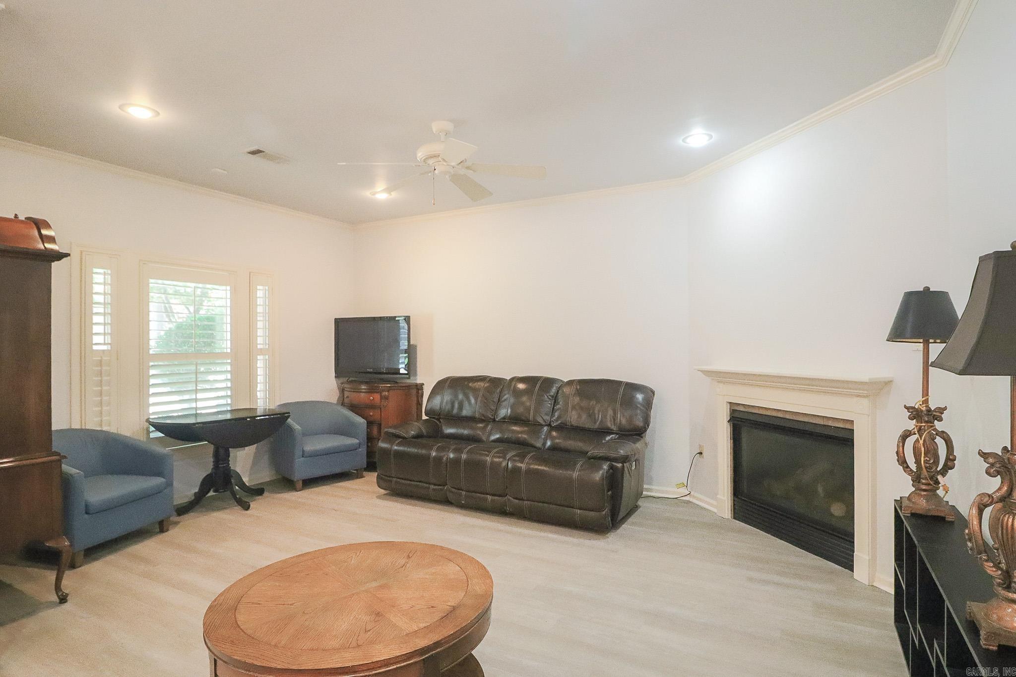 Ridgepointe - Residential
