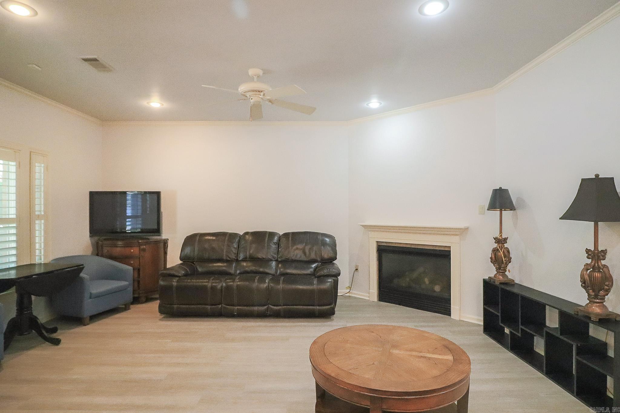 Ridgepointe - Residential