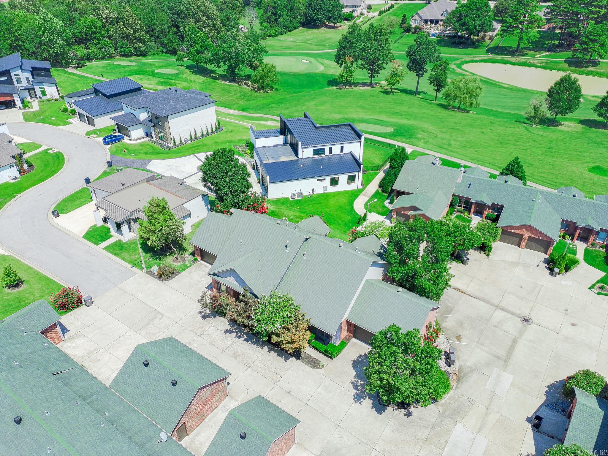 Ridgepointe - Residential