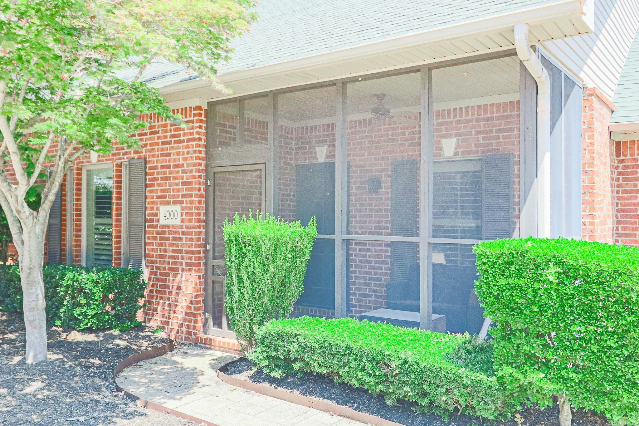 Ridgepointe - Residential