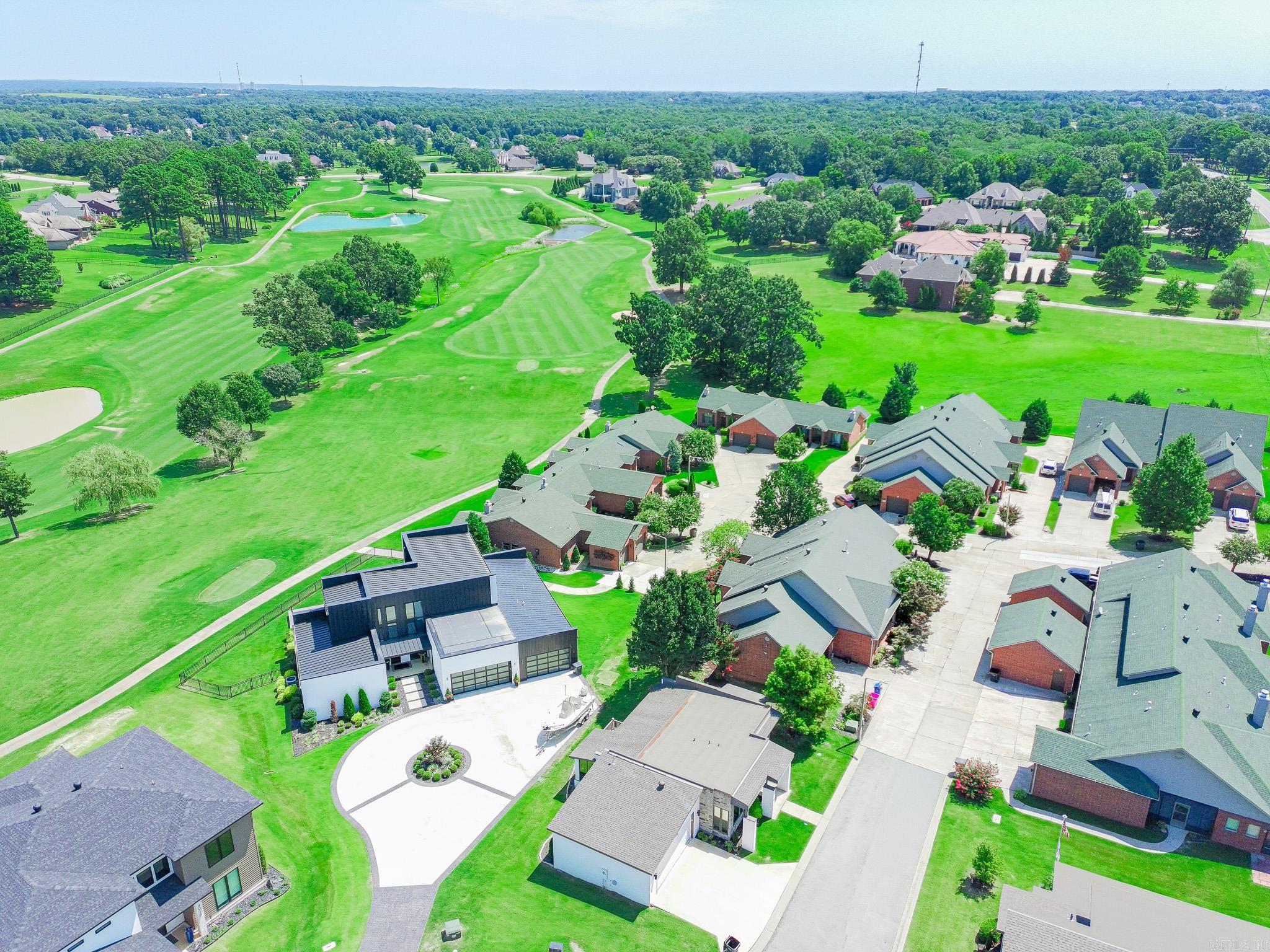 Ridgepointe - Residential