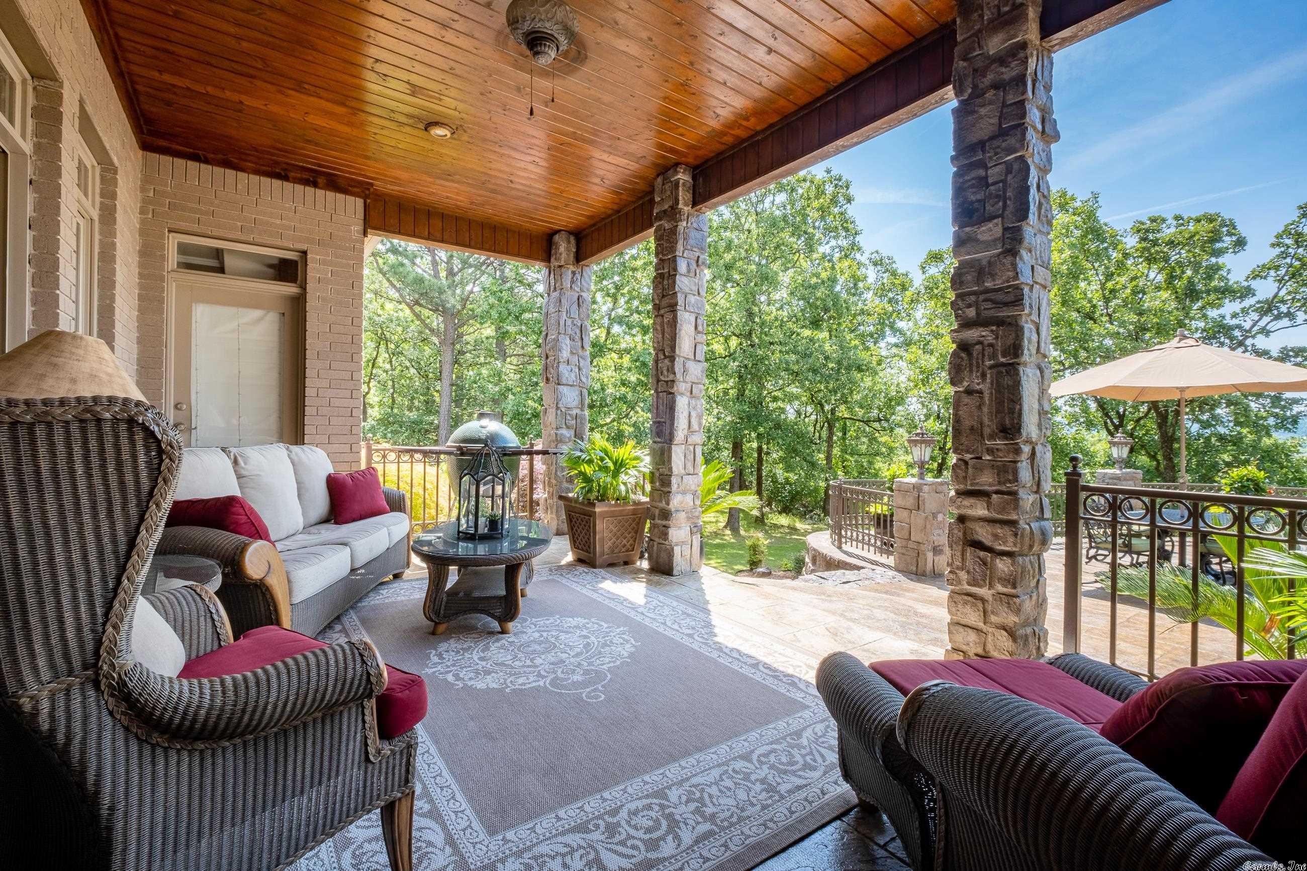 MAUMELLE HEIGHTS - Residential