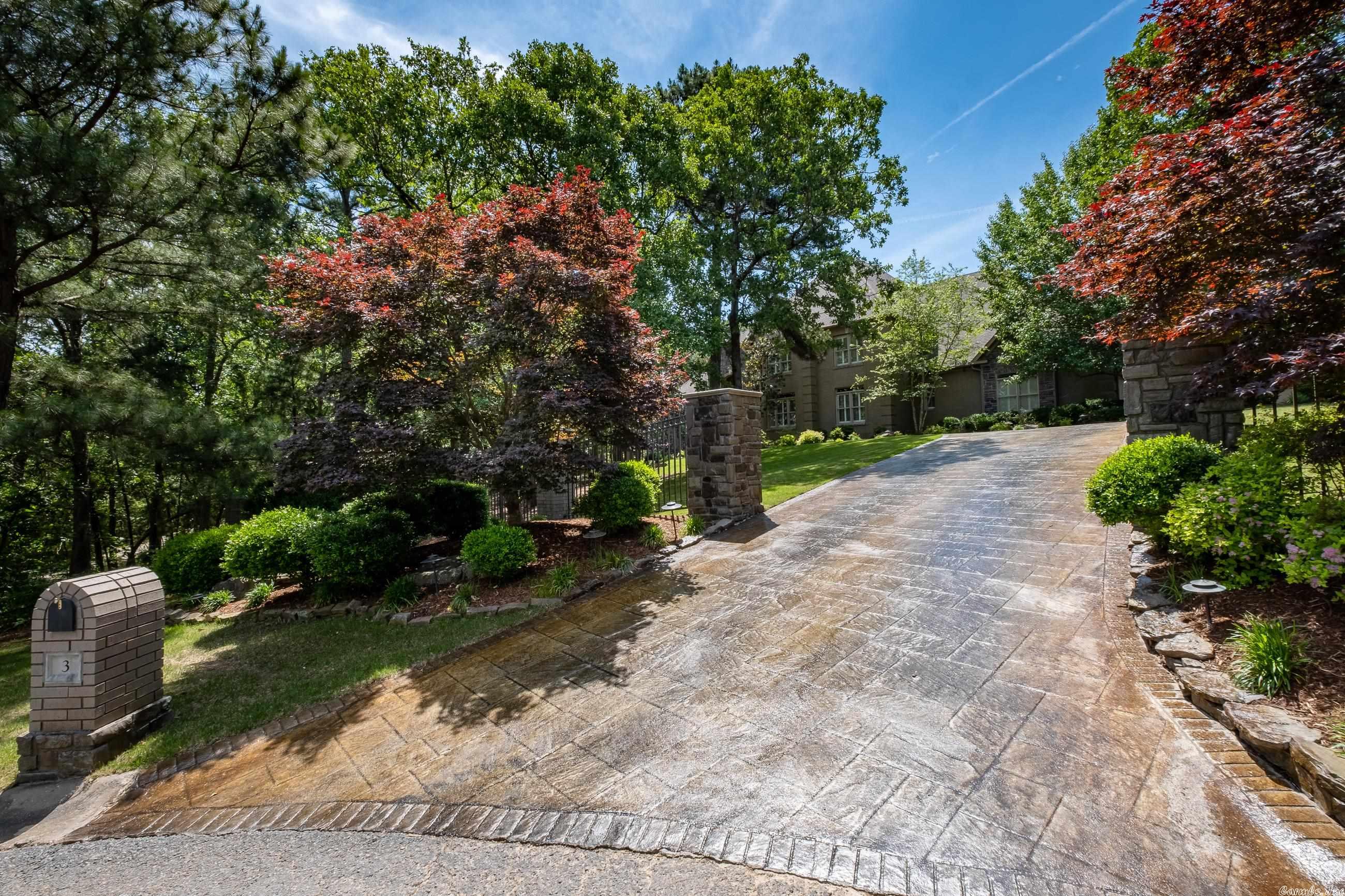 MAUMELLE HEIGHTS - Residential