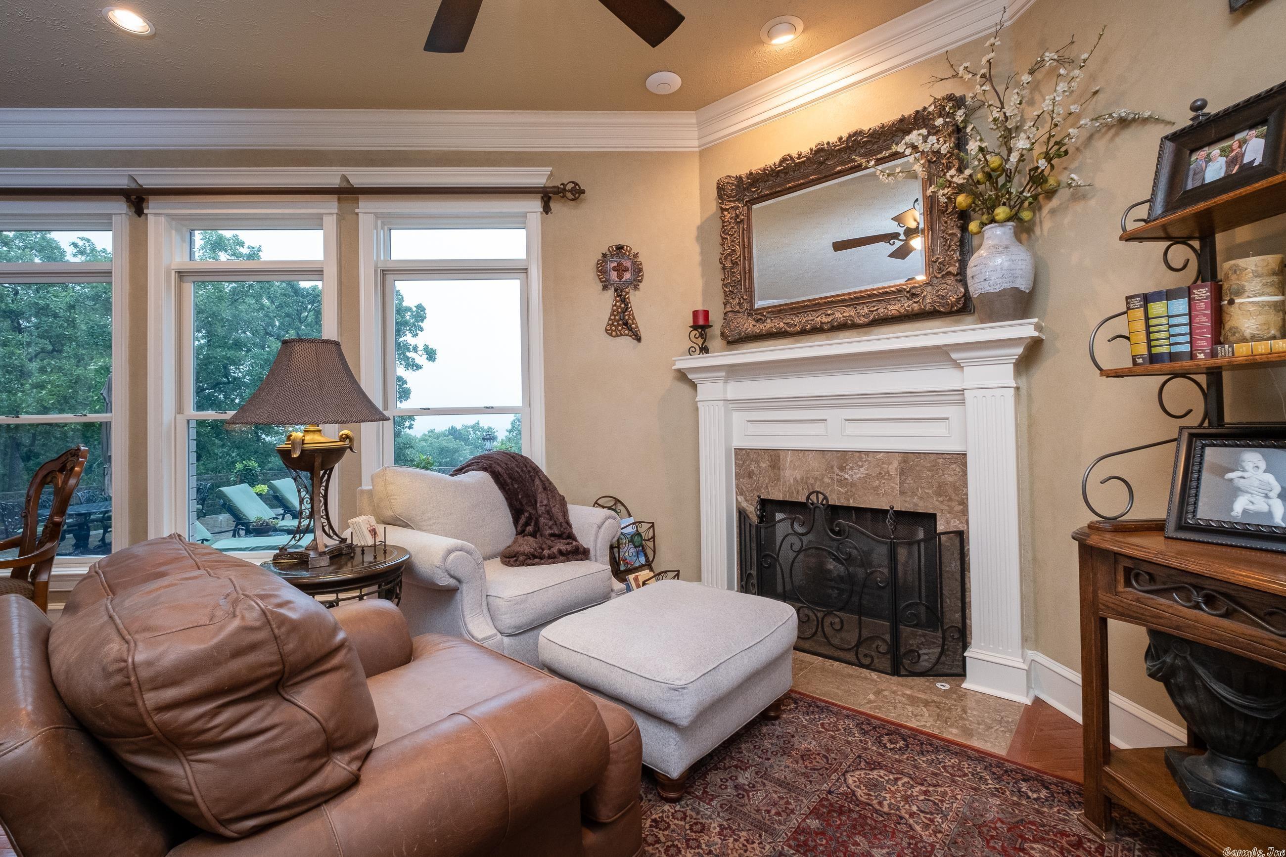 MAUMELLE HEIGHTS - Residential