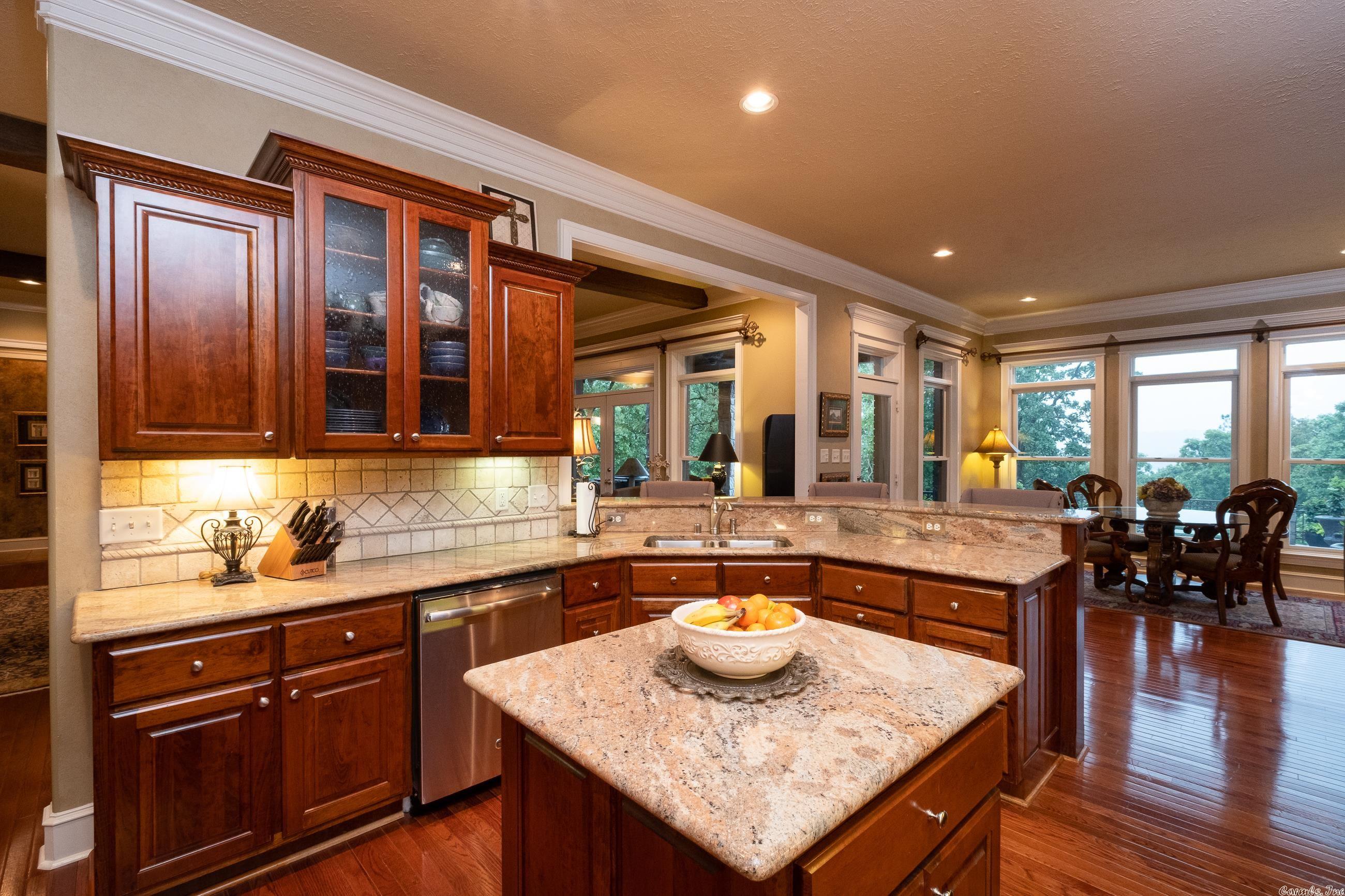 MAUMELLE HEIGHTS - Residential