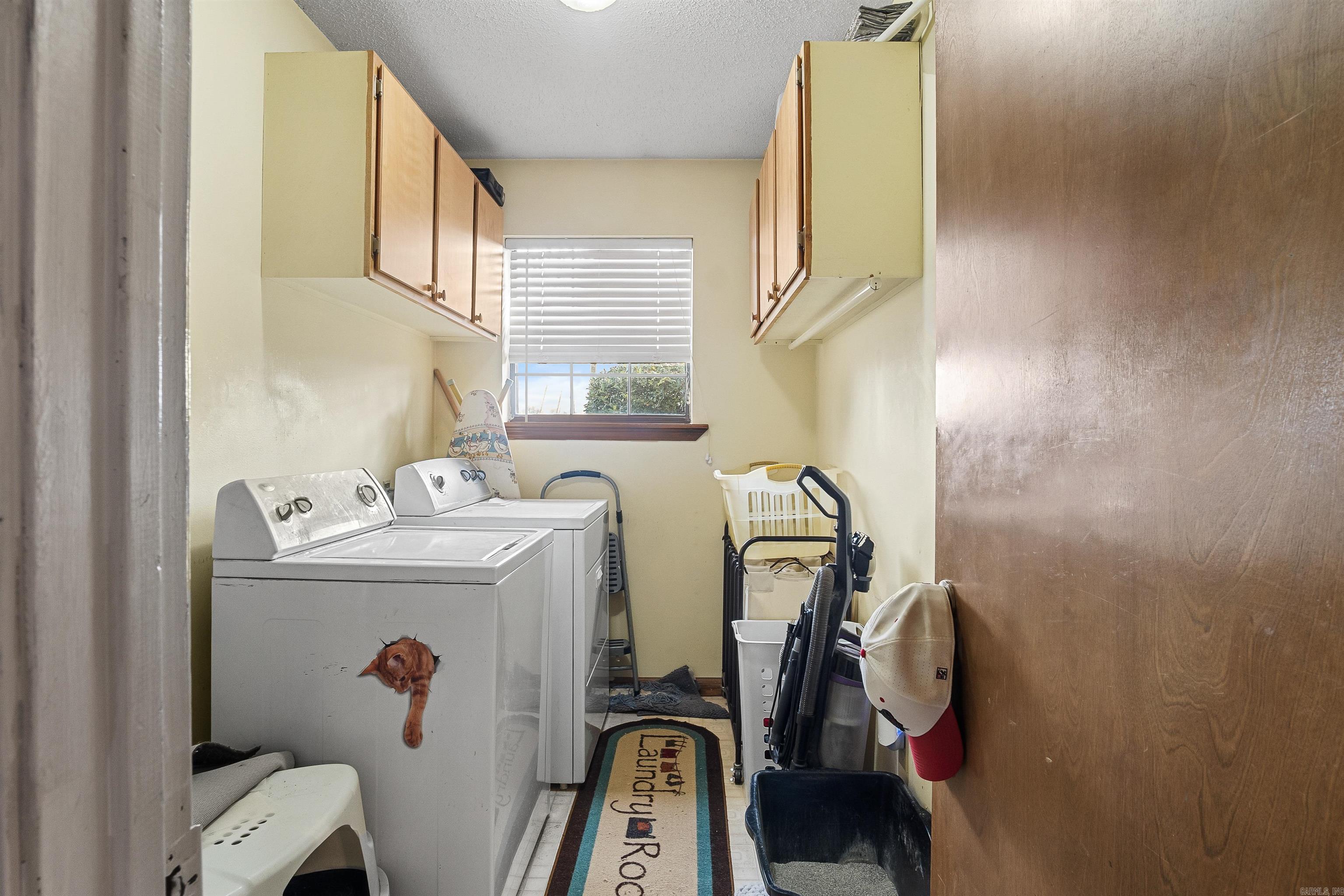 CINNAMON ACRES - Residential