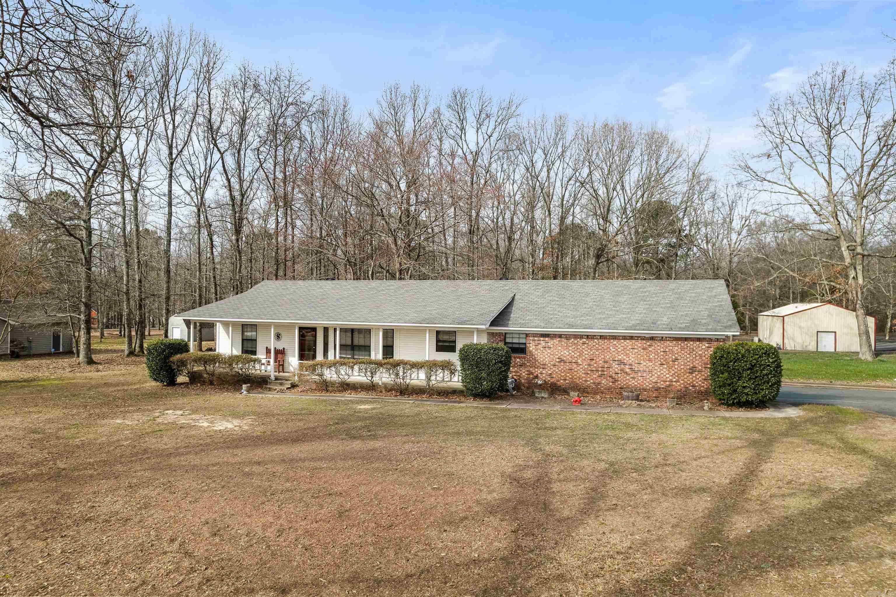 CINNAMON ACRES - Residential