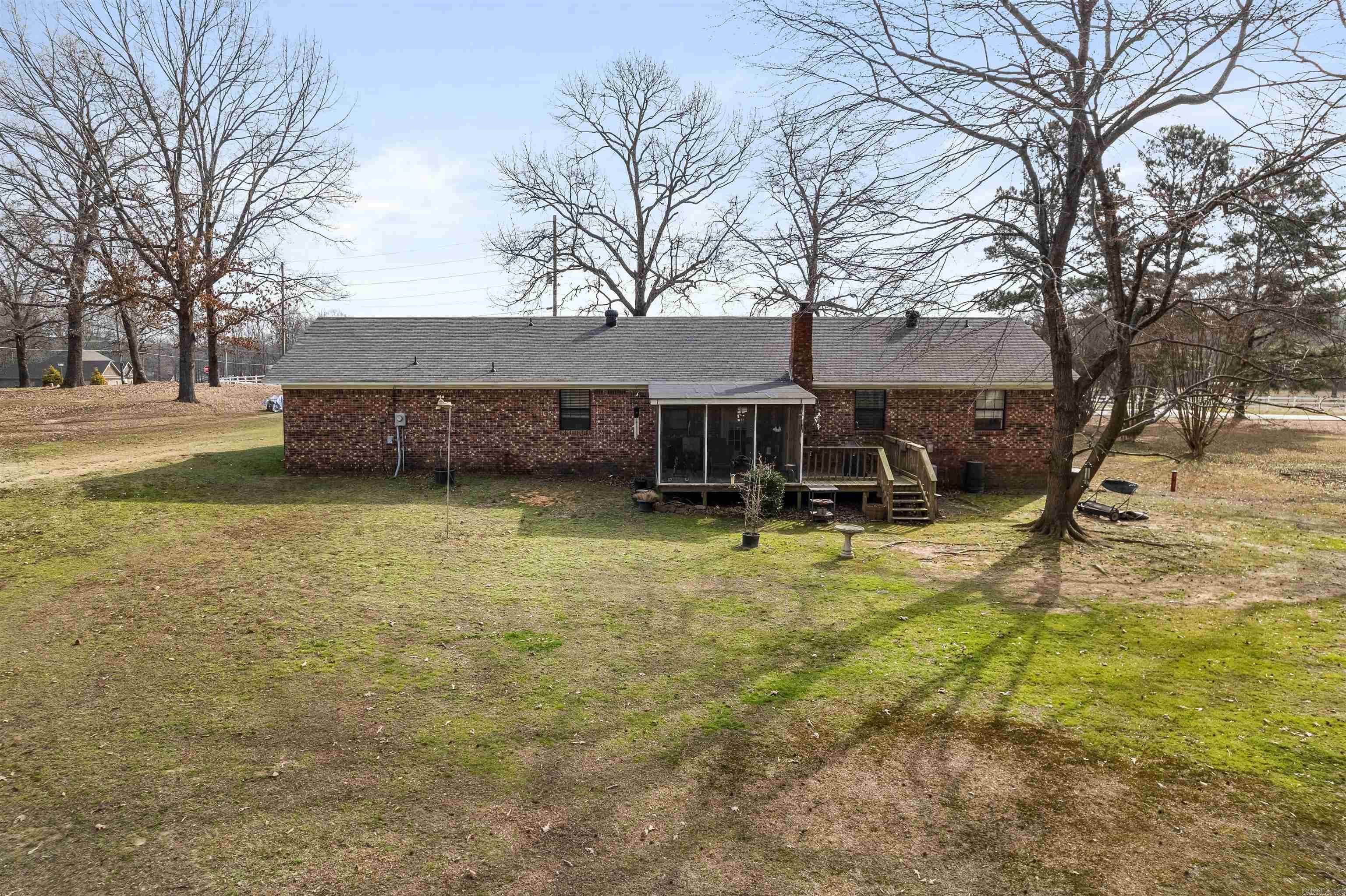 CINNAMON ACRES - Residential