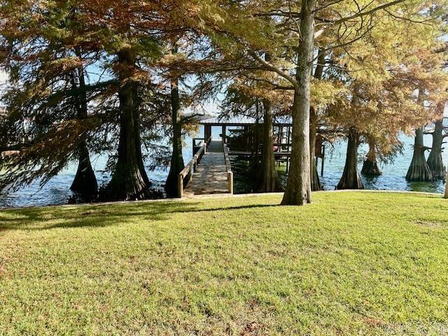 Horseshoe Lake - Residential