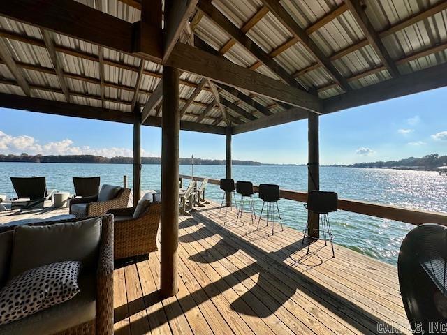 Horseshoe Lake - Residential