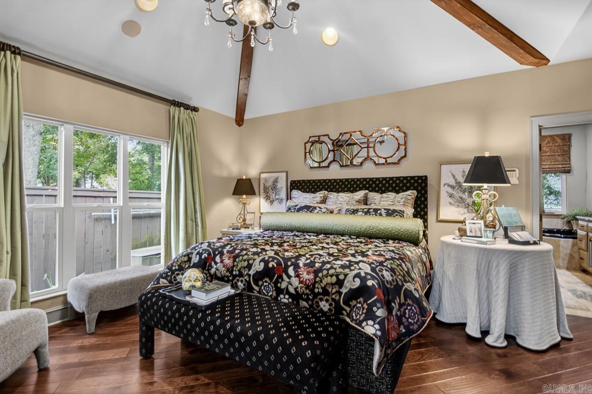 CHAPEL HILL - Residential