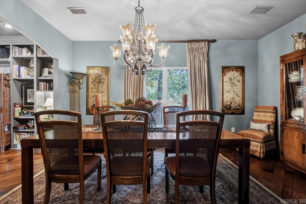 CHAPEL HILL - Residential