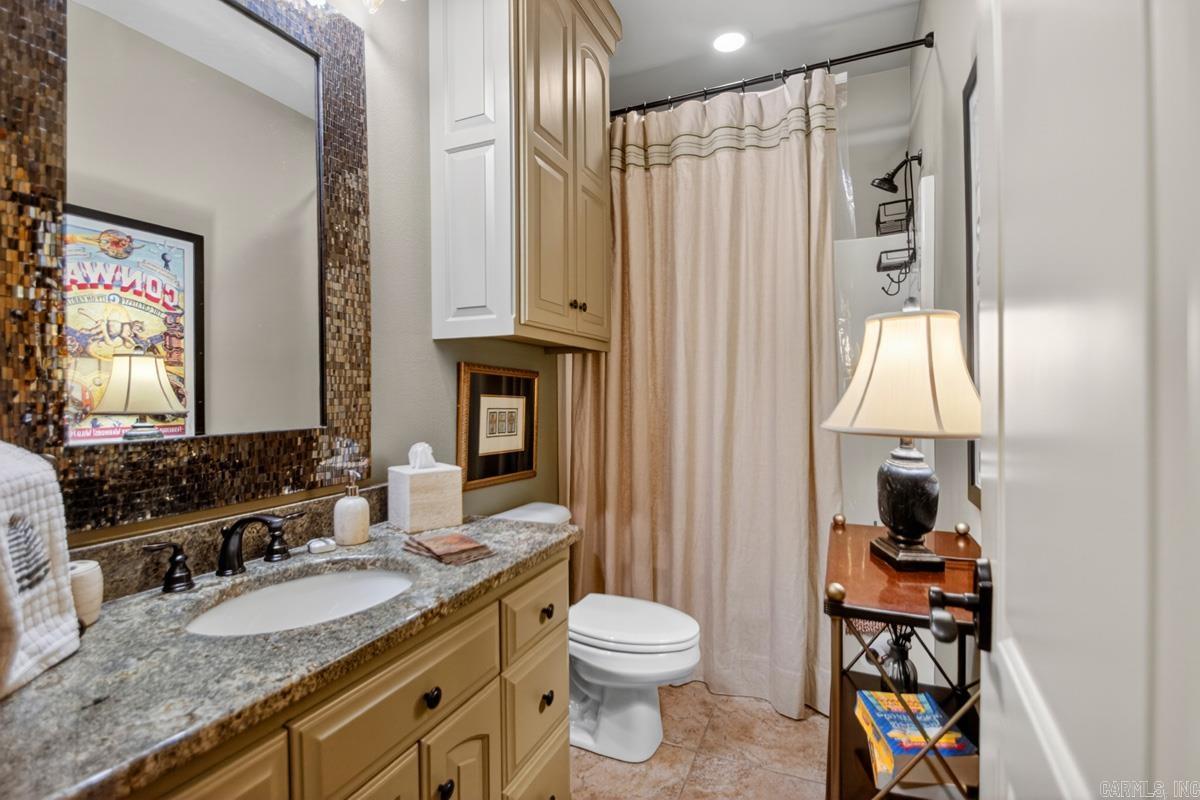 CHAPEL HILL - Residential