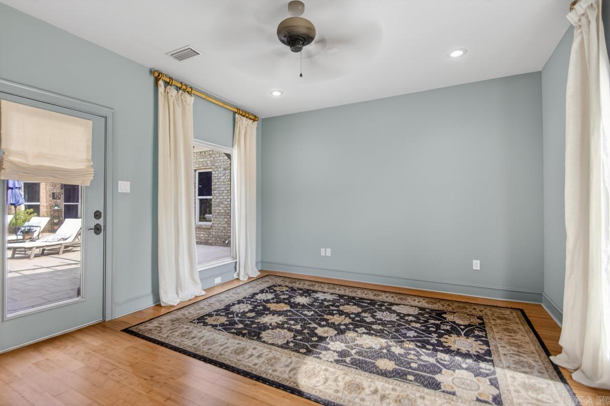CHAPEL HILL - Residential