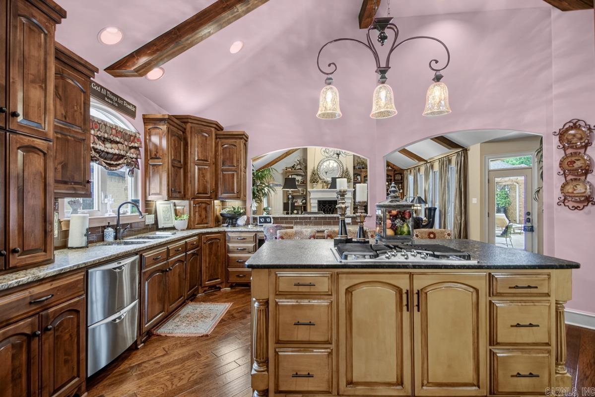 CHAPEL HILL - Residential