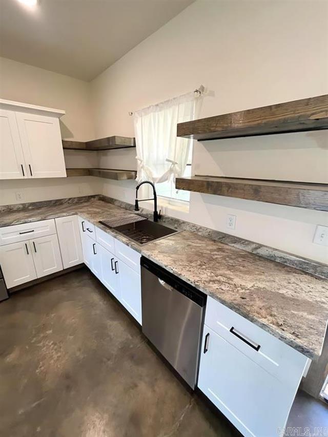 Mena Original - Residential Lease