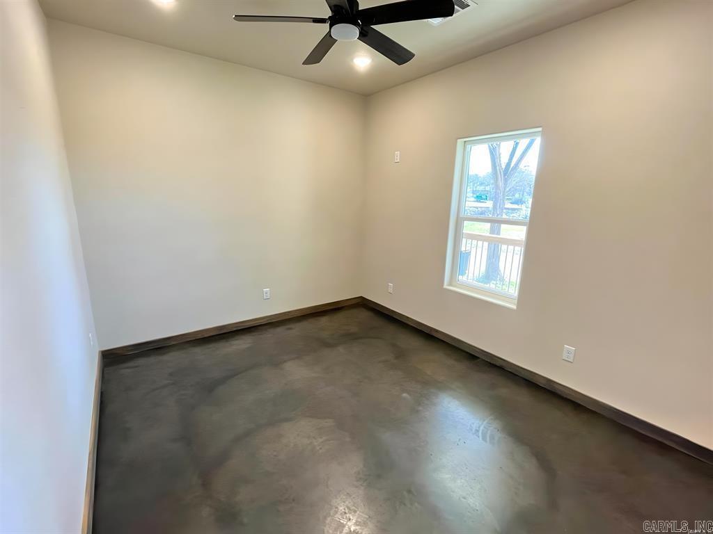 Mena Original - Residential Lease