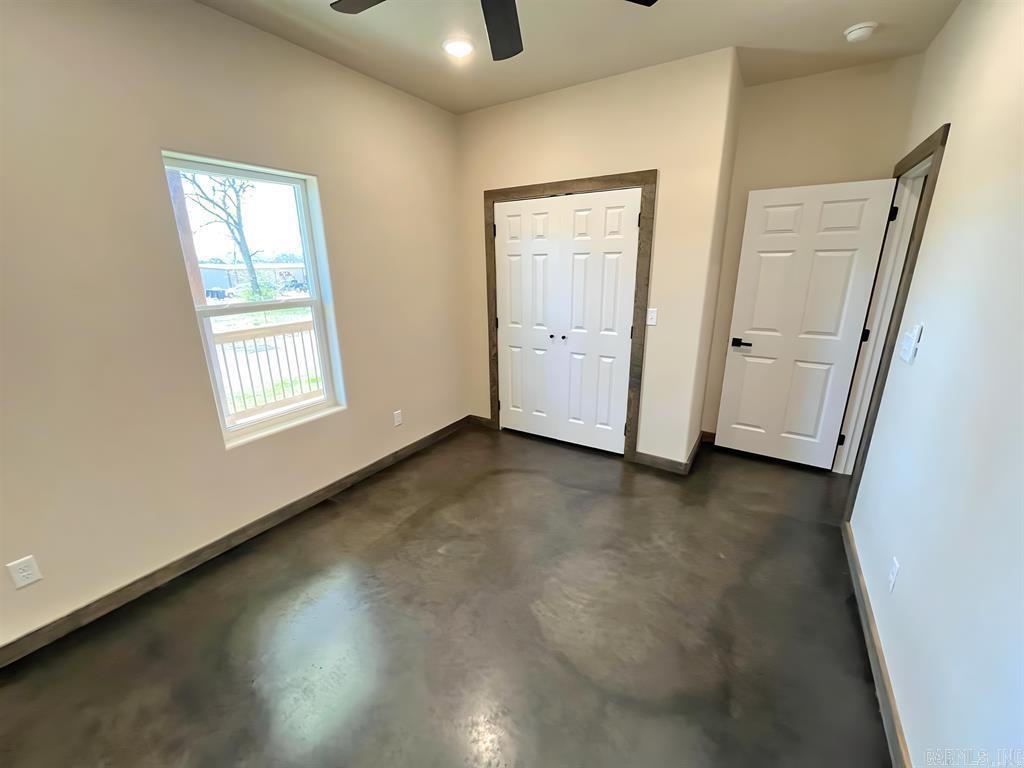 Mena Original - Residential Lease
